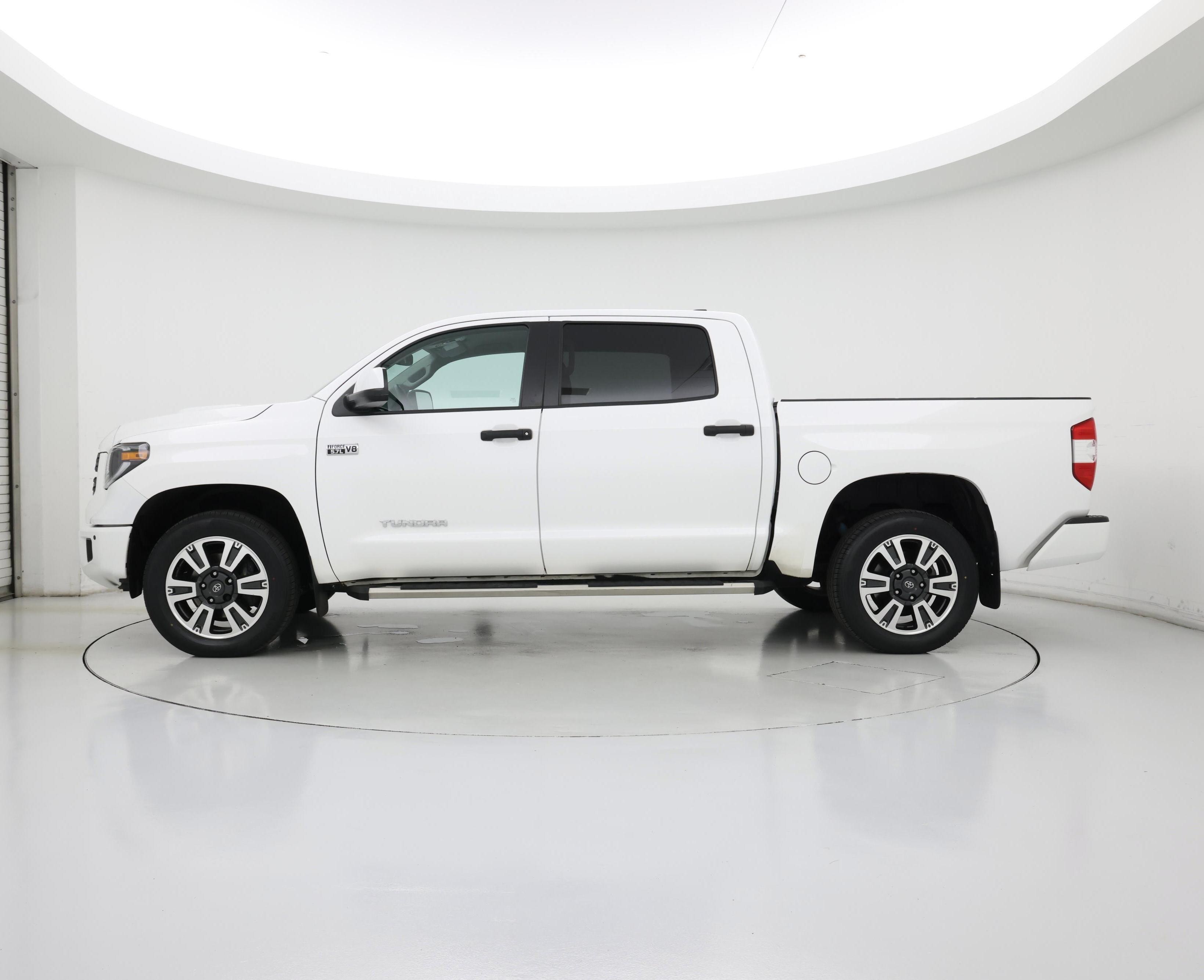 Thumbnail: 2021 Toyota Tundra - 3