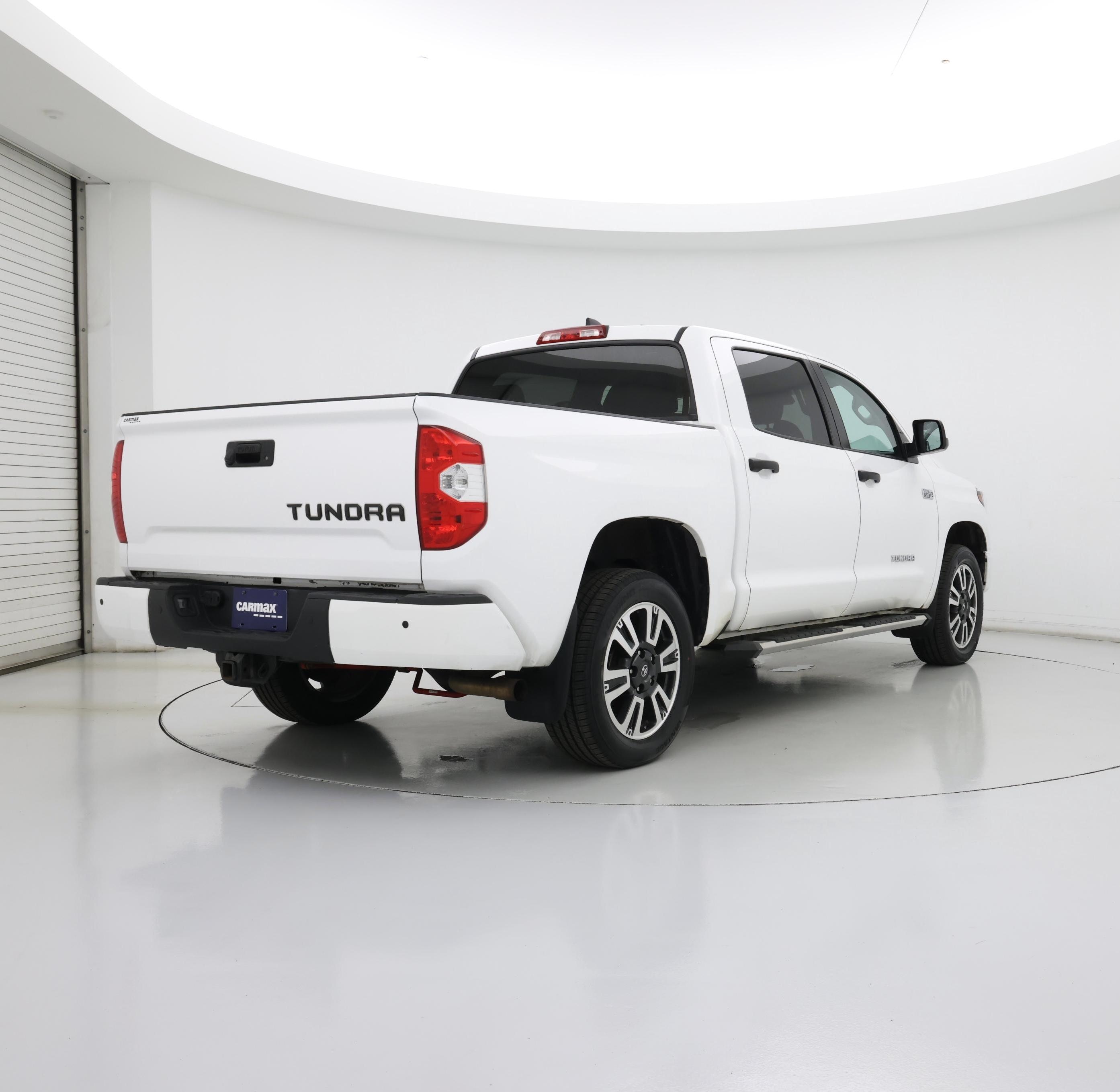 Thumbnail: 2021 Toyota Tundra - 8