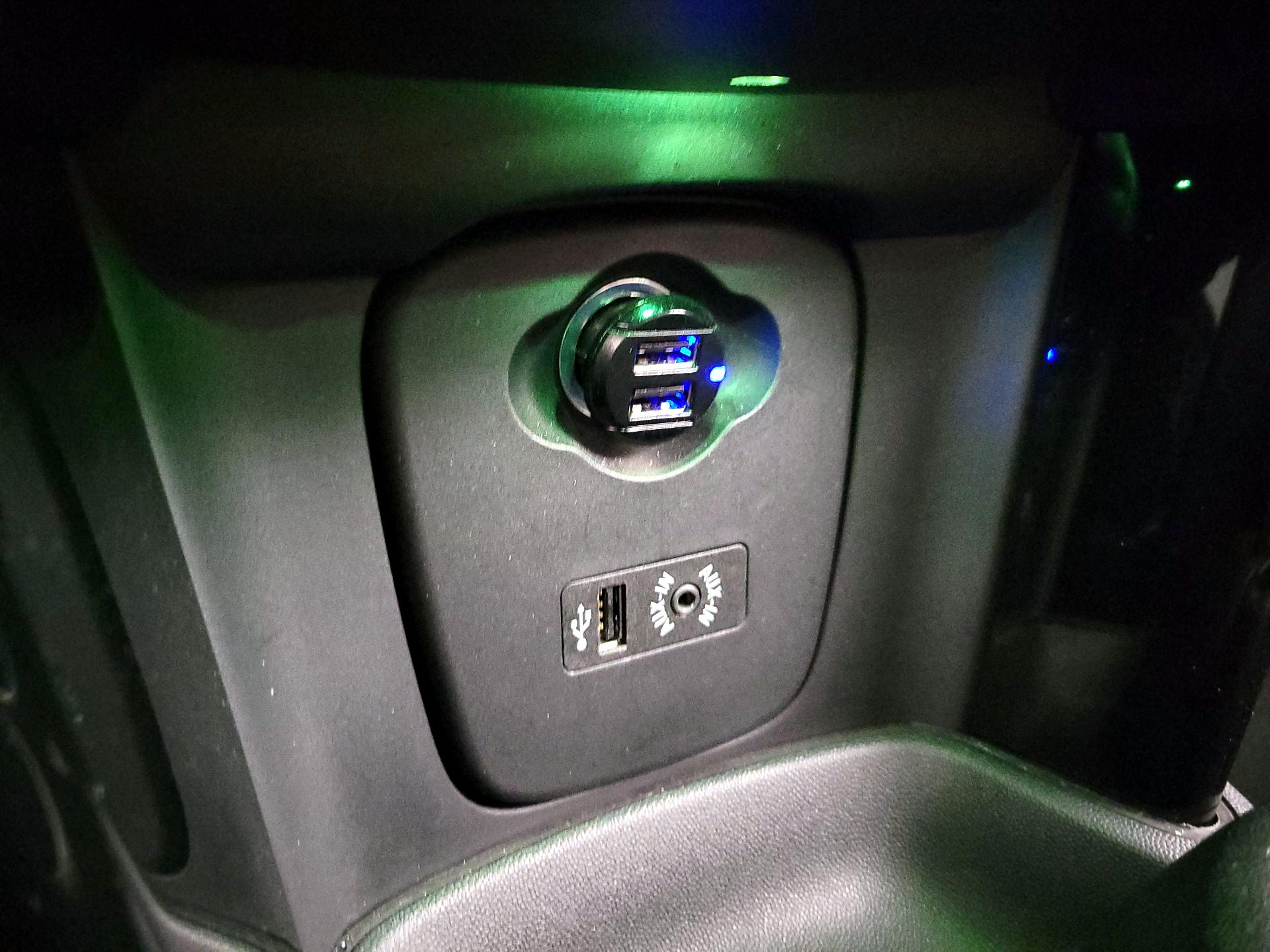Thumbnail: 2014 MINI Cooper Hardtop - 19