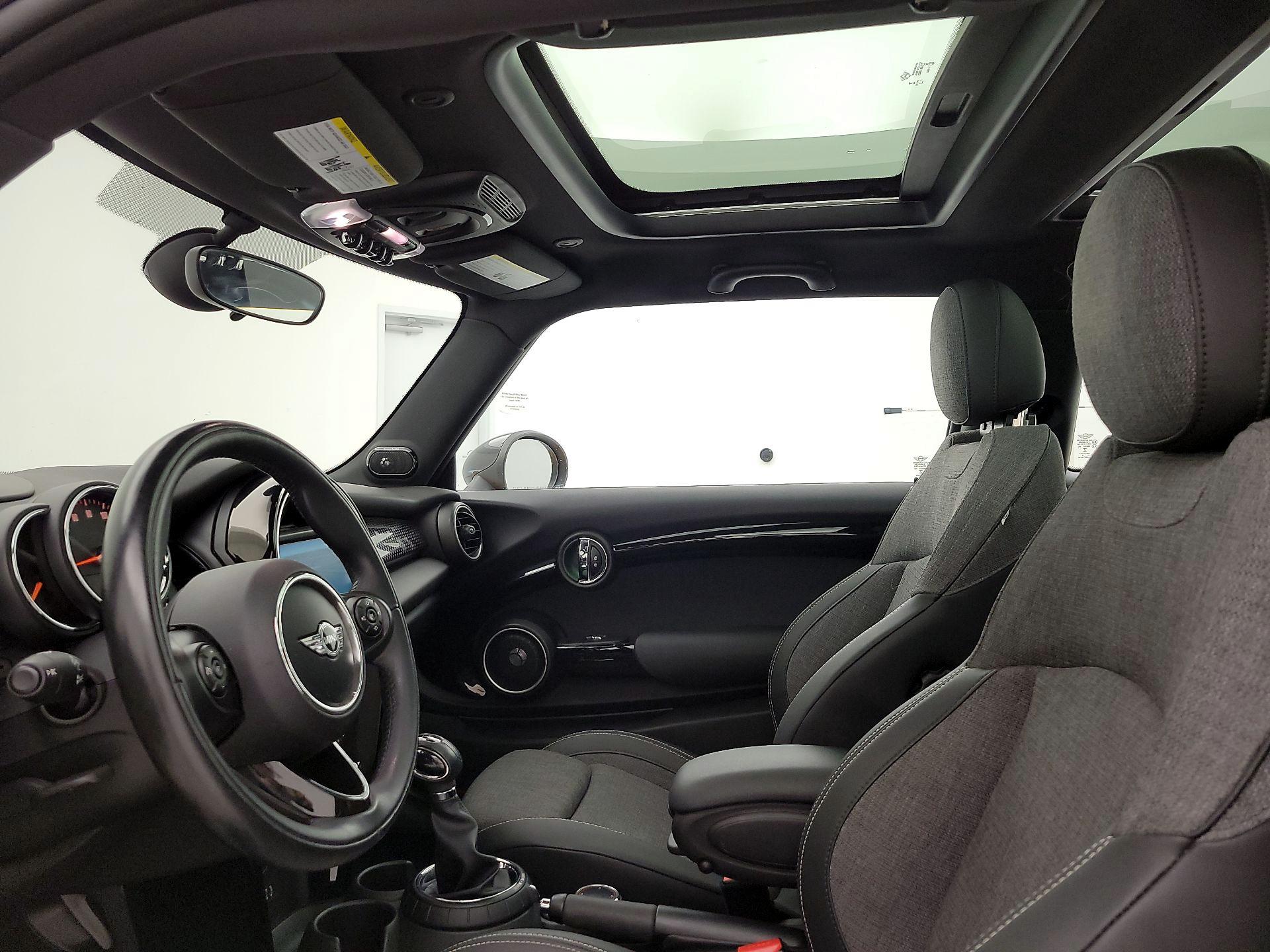 Thumbnail: 2014 MINI Cooper Hardtop - 20