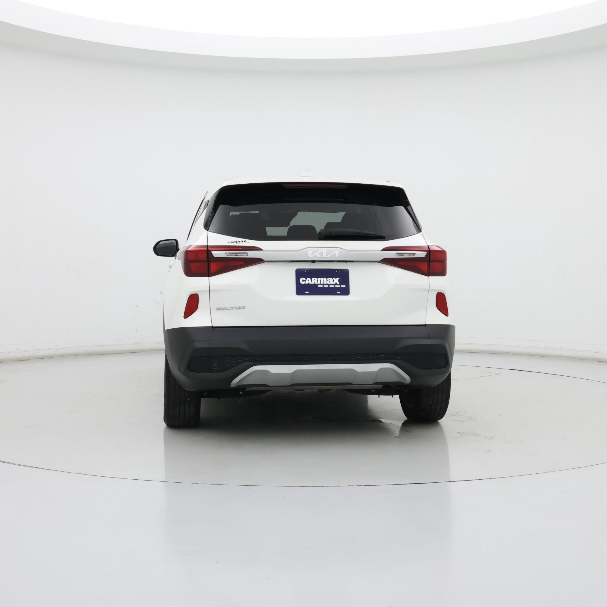 Thumbnail: 2023 Kia Seltos - 6