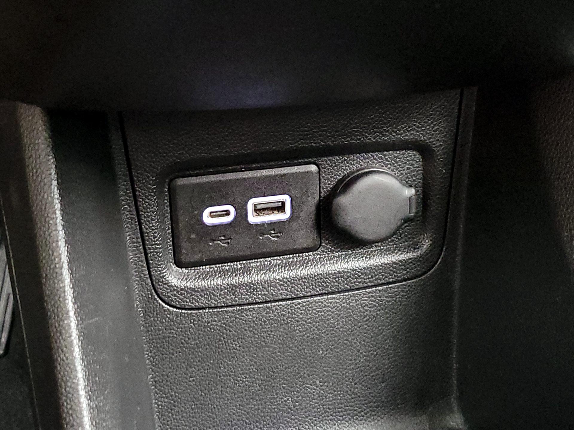 Thumbnail: 2021 Chevrolet Spark - 18
