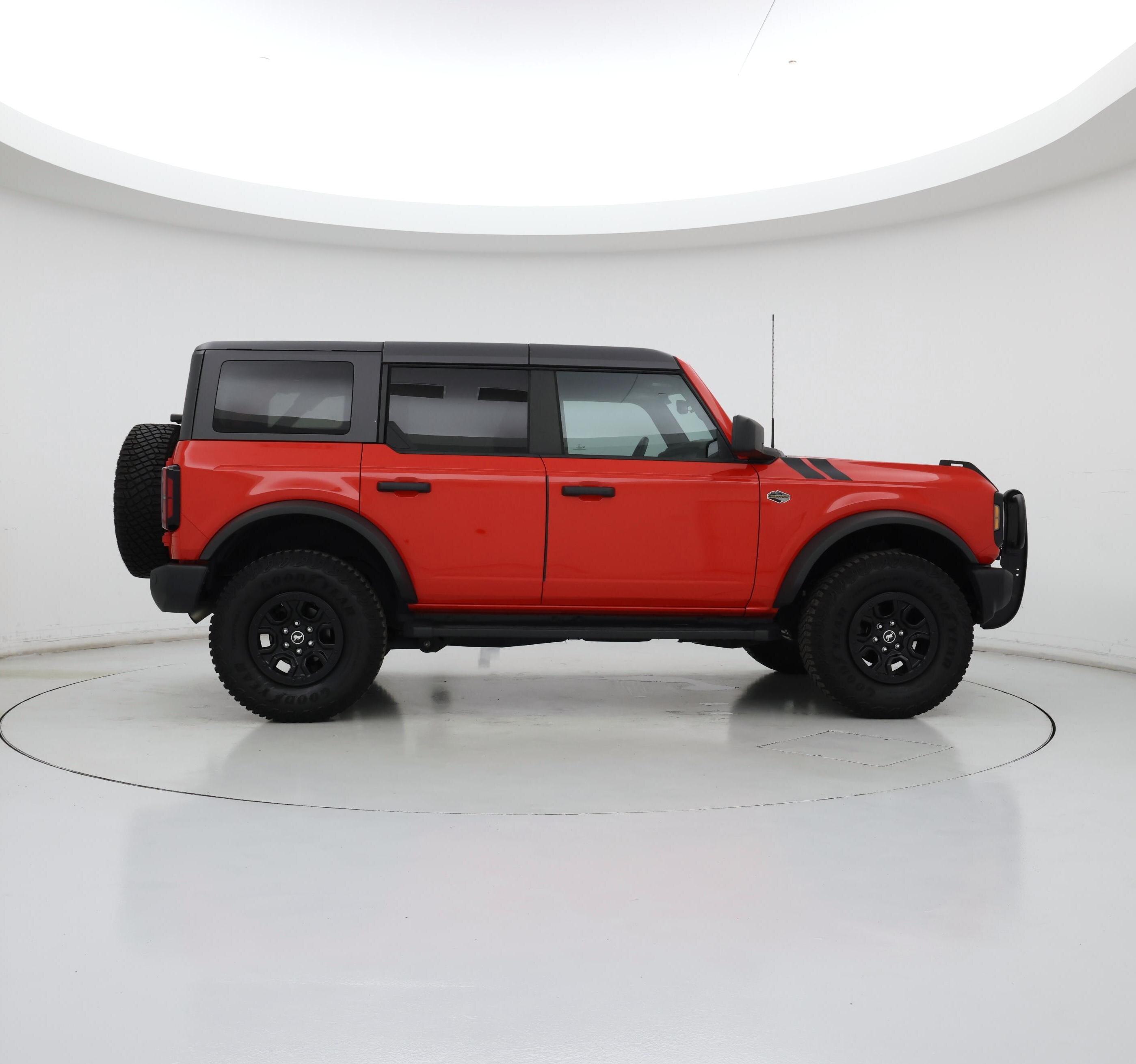 Thumbnail: 2022 Ford Bronco - 7