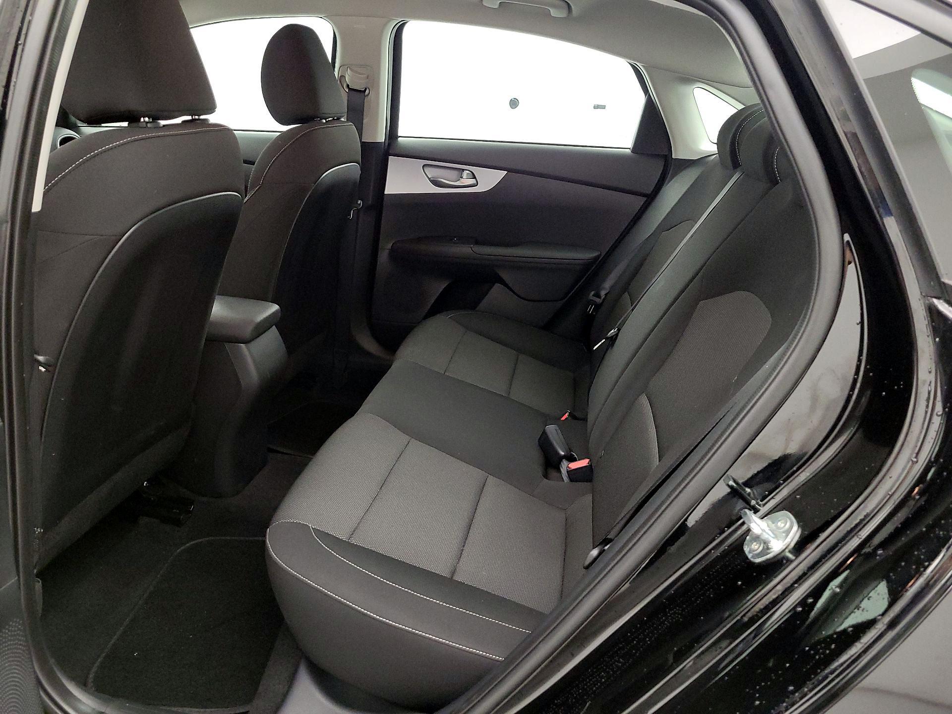 Thumbnail: 2024 Kia Forte - 19