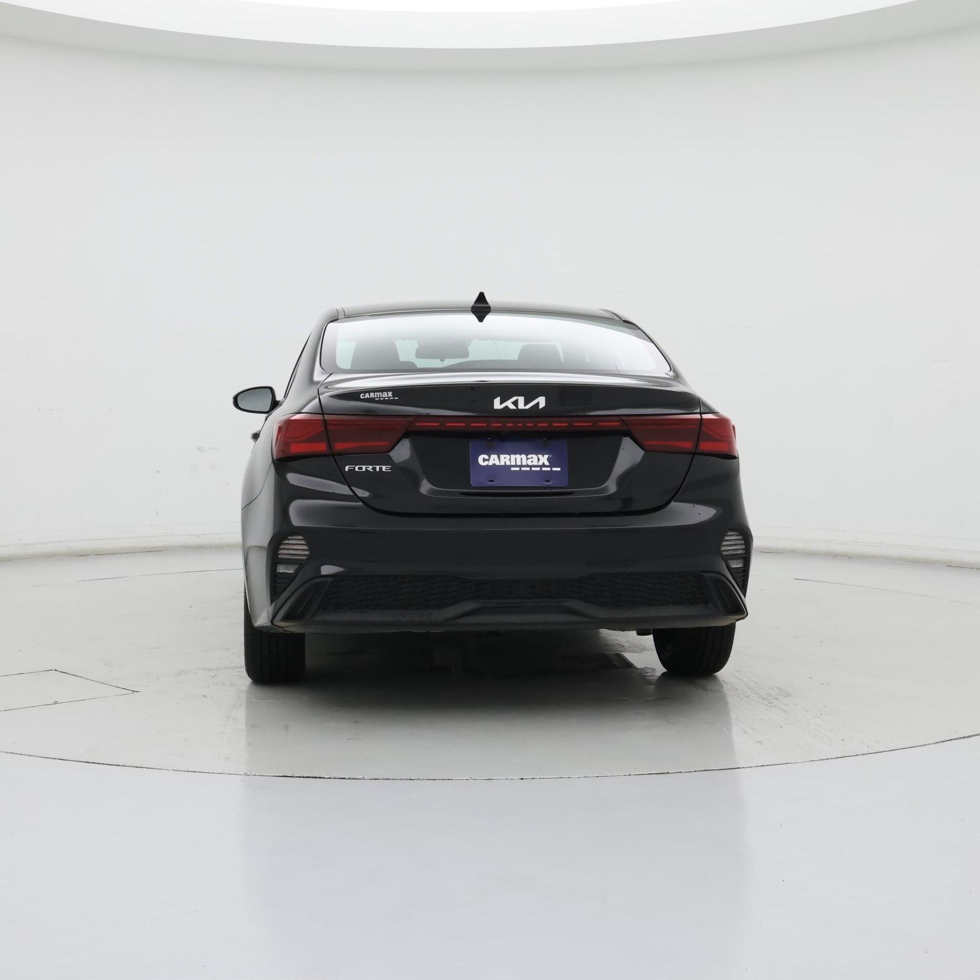 Thumbnail: 2024 Kia Forte - 6