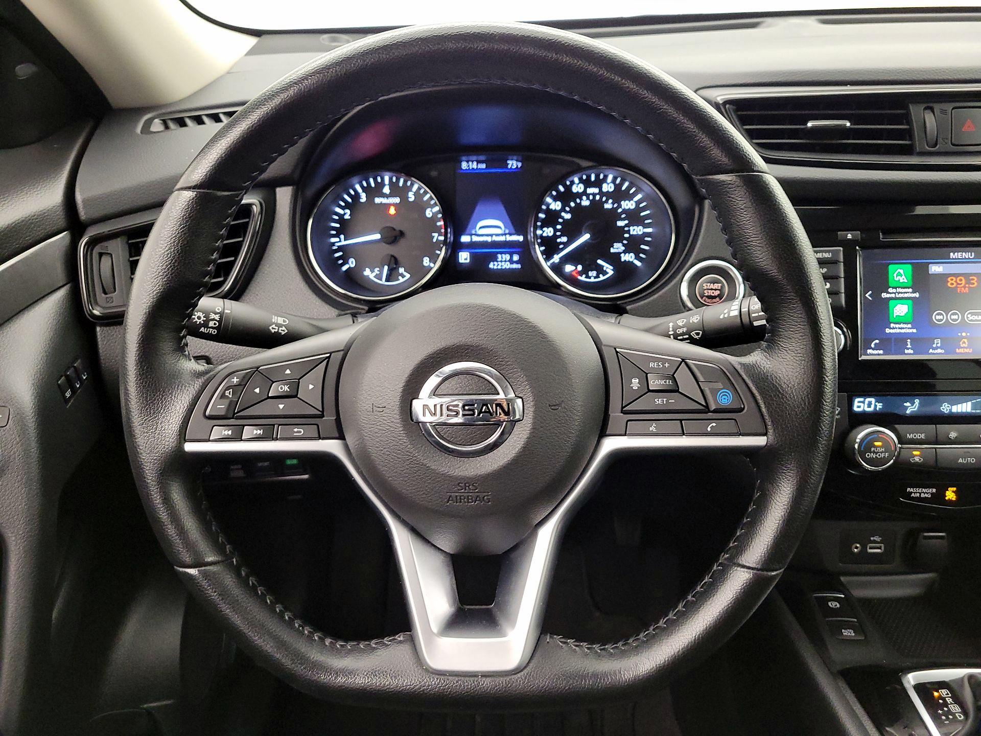 Thumbnail: 2020 Nissan Rogue - 10