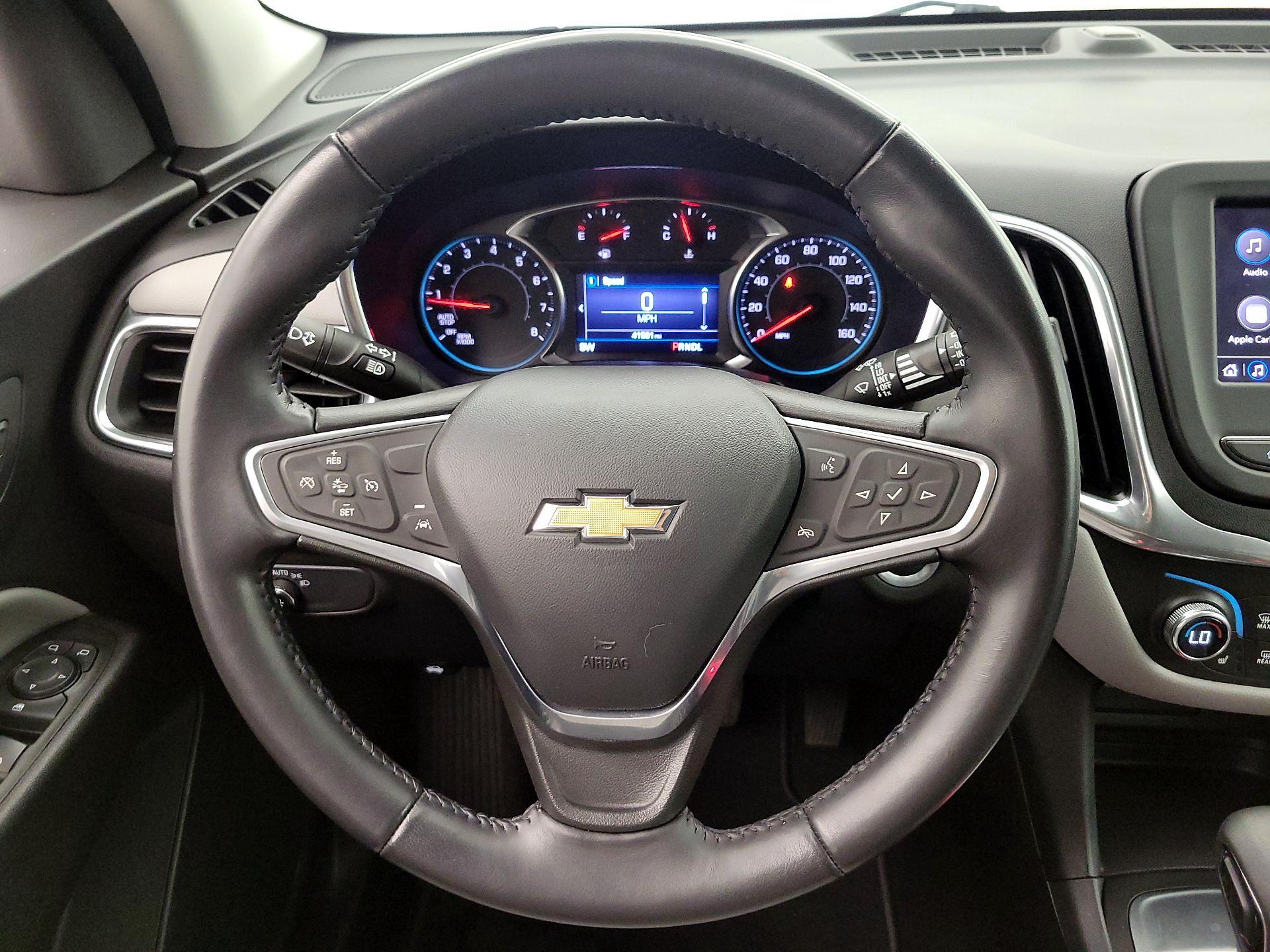 Thumbnail: 2022 Chevrolet Equinox - 10
