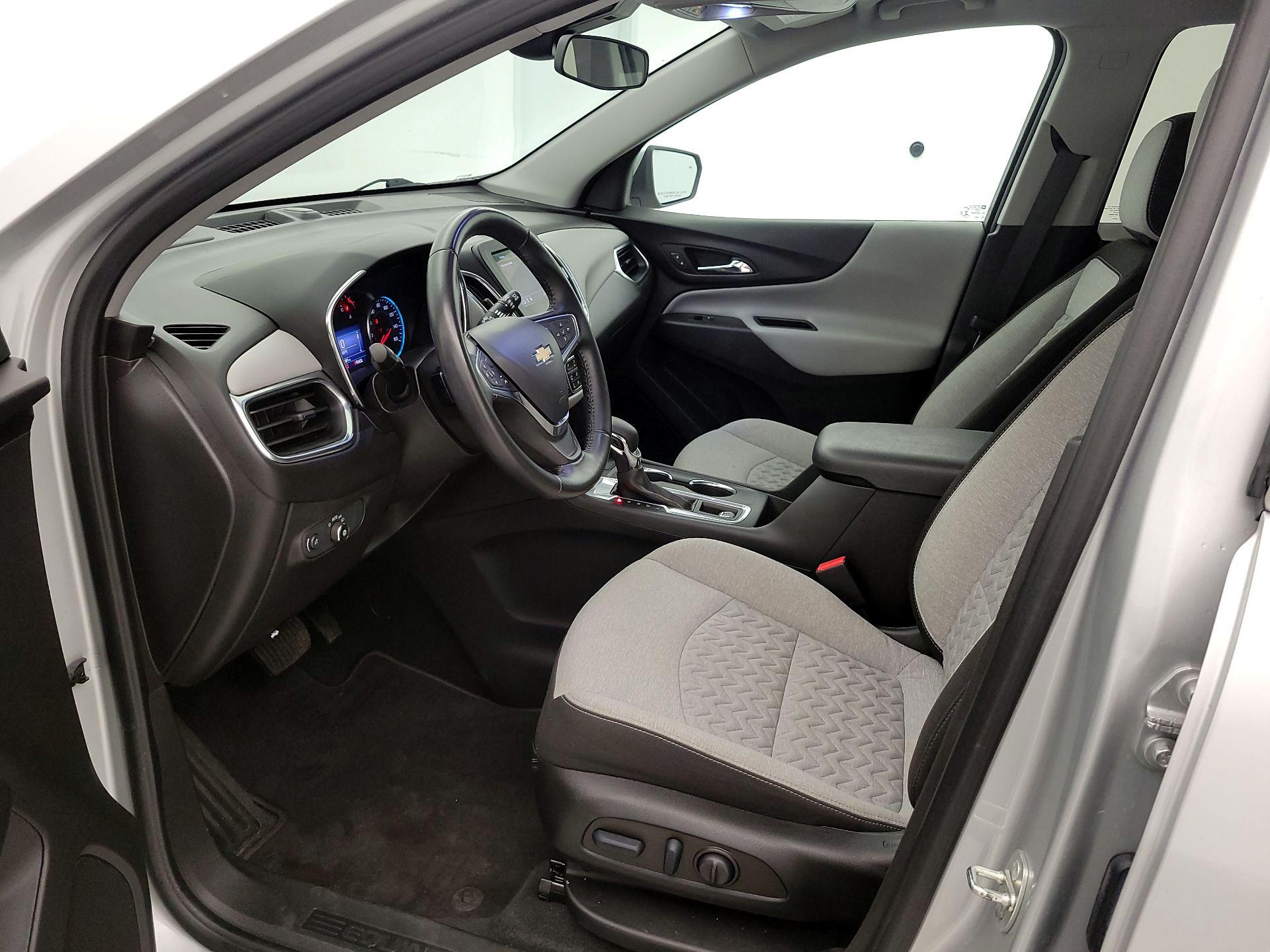 Thumbnail: 2022 Chevrolet Equinox - 11