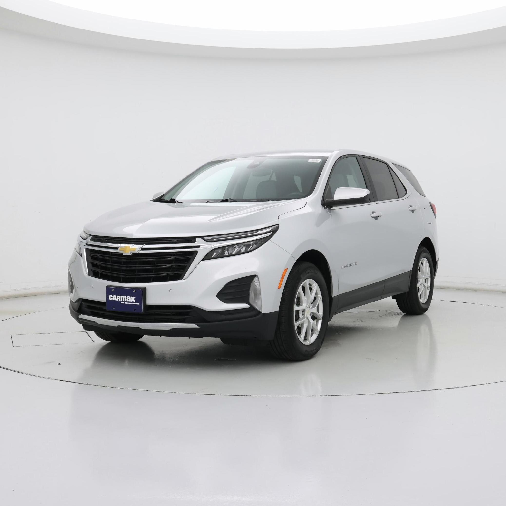 Thumbnail: 2022 Chevrolet Equinox - 4