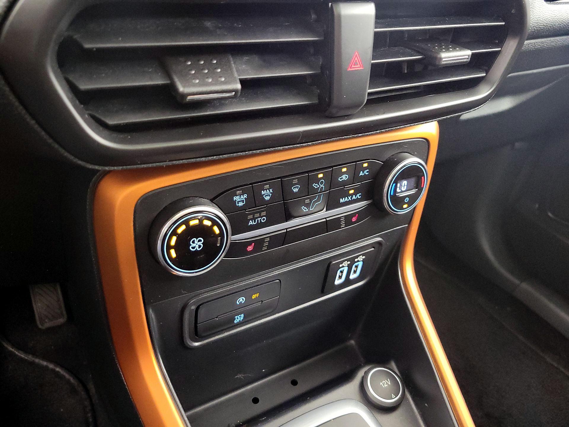 Thumbnail: 2021 Ford EcoSport - 16