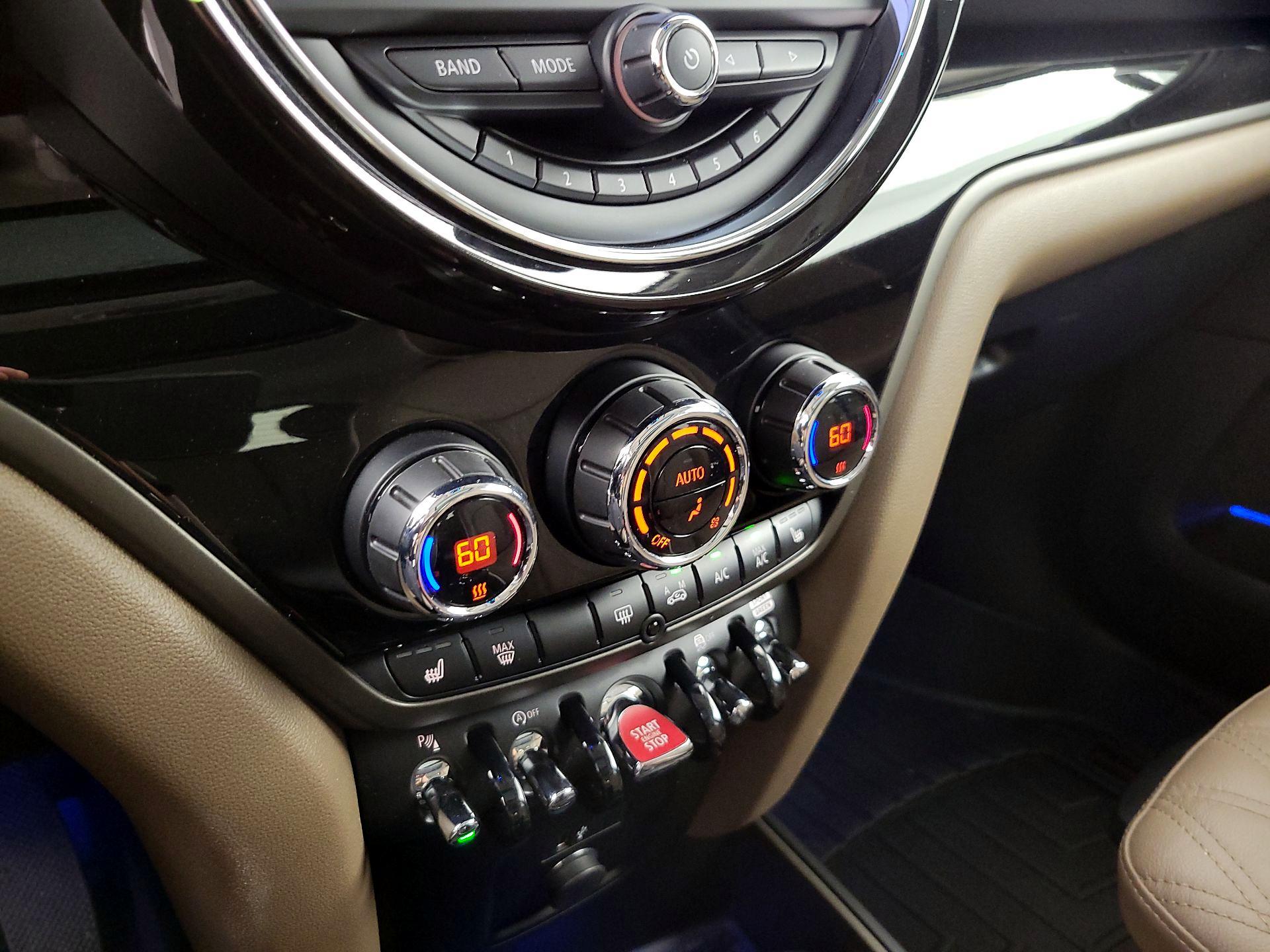 Thumbnail: 2020 MINI Cooper Countryman - 17