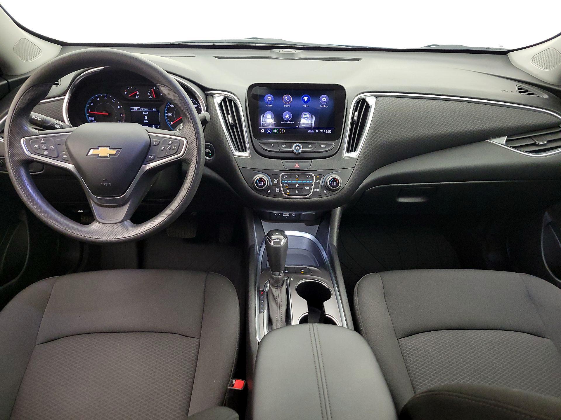 Thumbnail: 2019 Chevrolet Malibu - 9