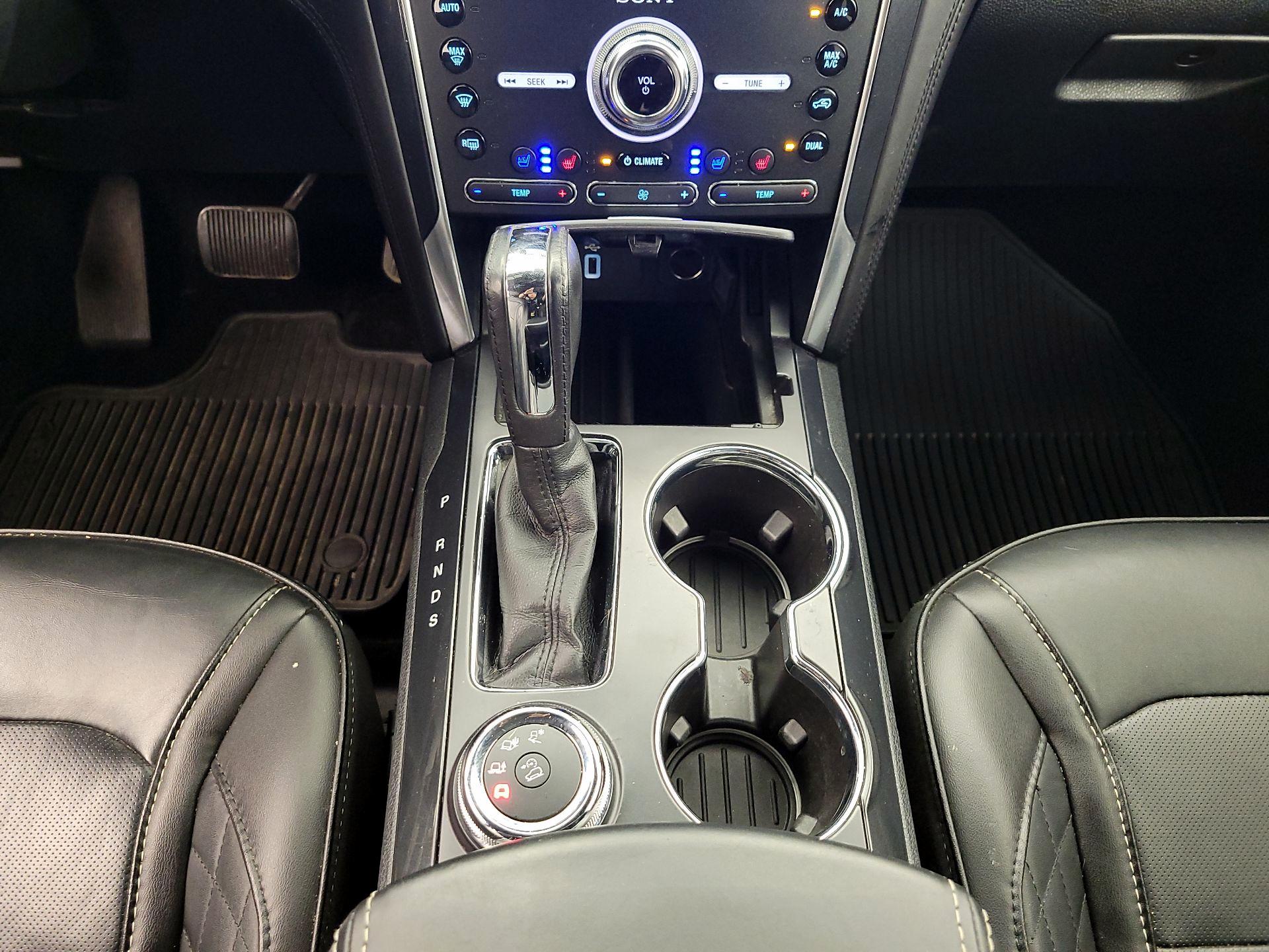 Thumbnail: 2018 Ford Explorer - 18