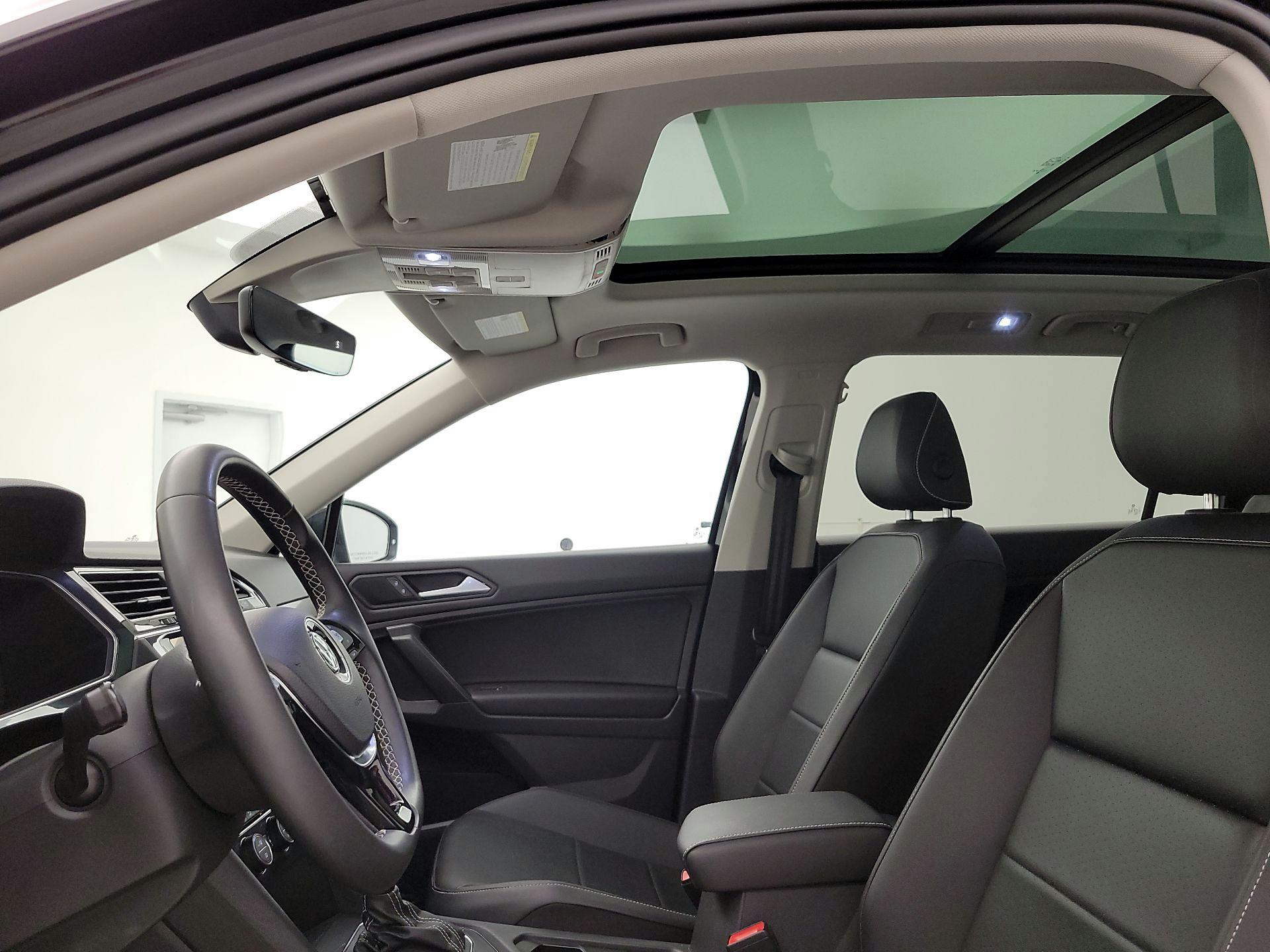Thumbnail: 2021 Volkswagen Tiguan - 20