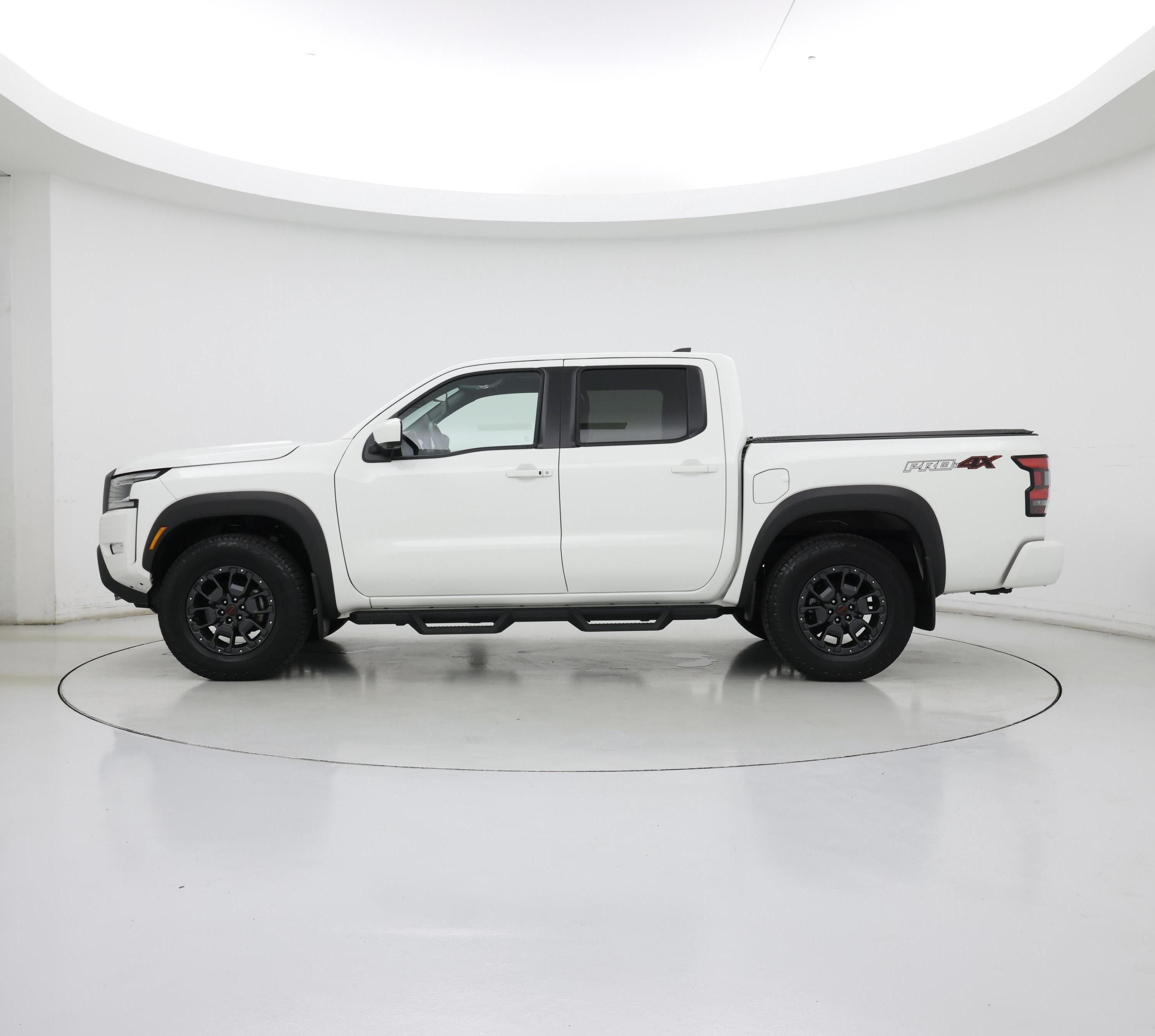 Thumbnail: 2023 Nissan Frontier - 3