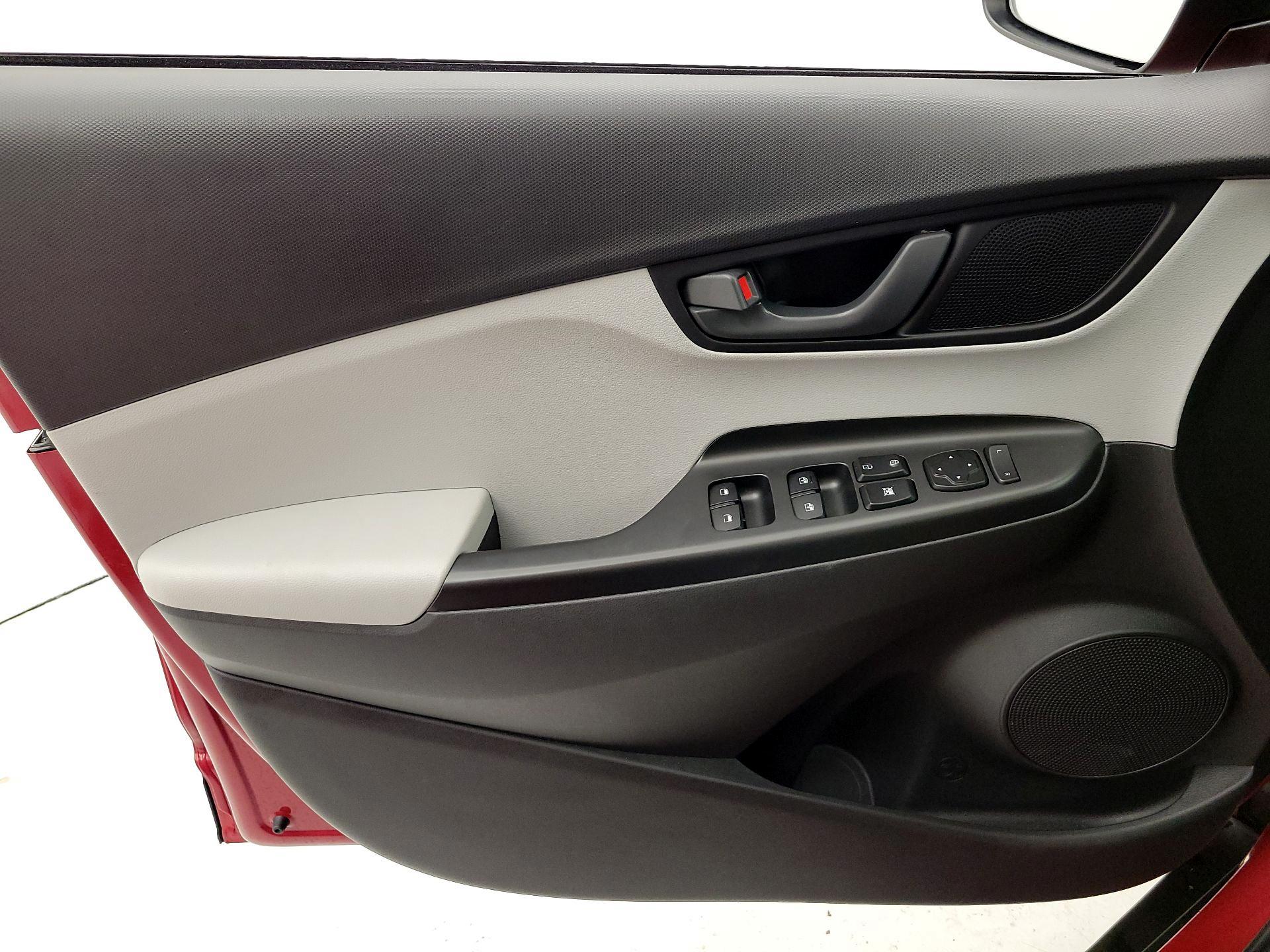 Thumbnail: 2023 Hyundai Kona - 12