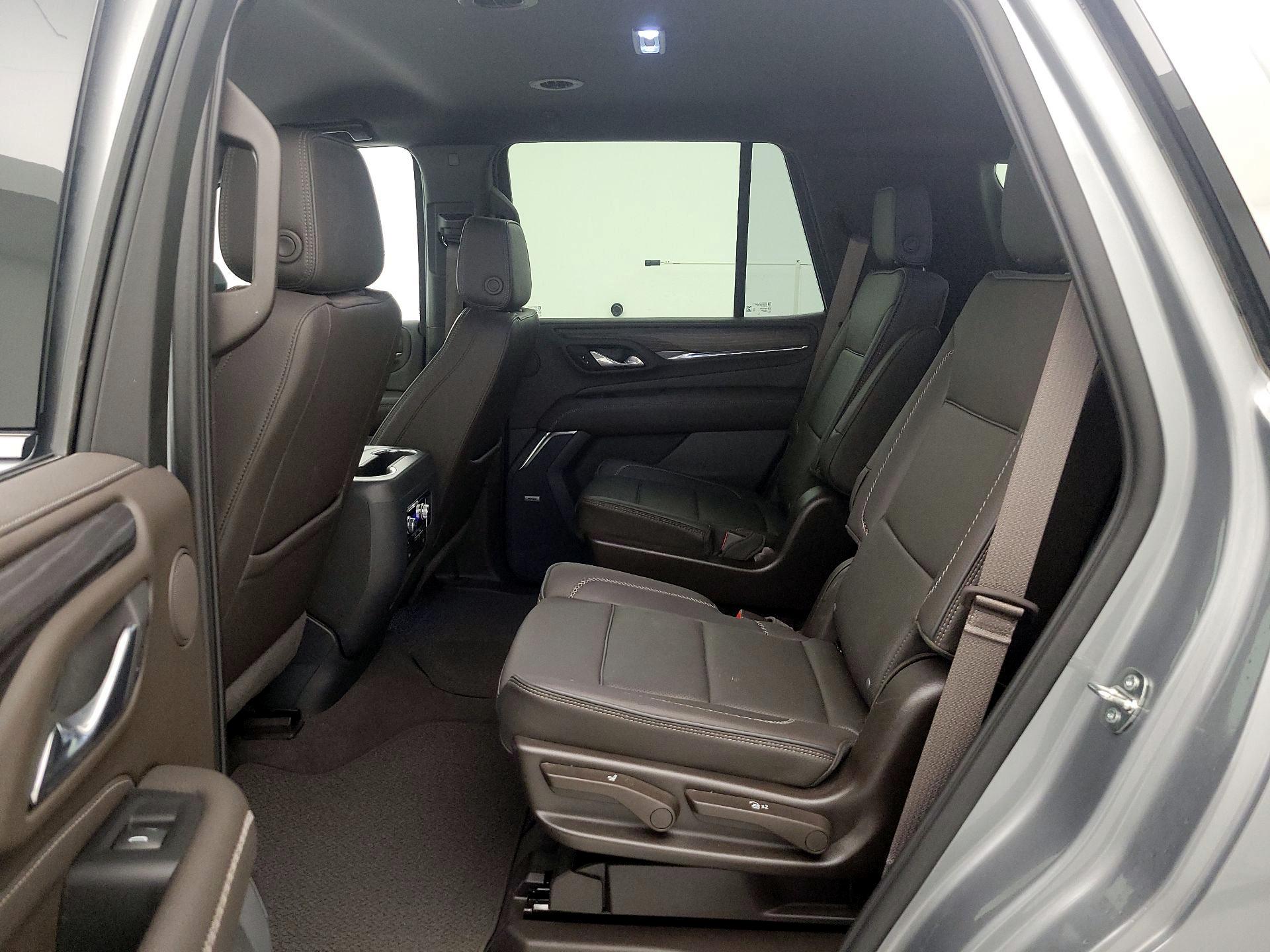 Thumbnail: 2023 GMC Yukon - 20