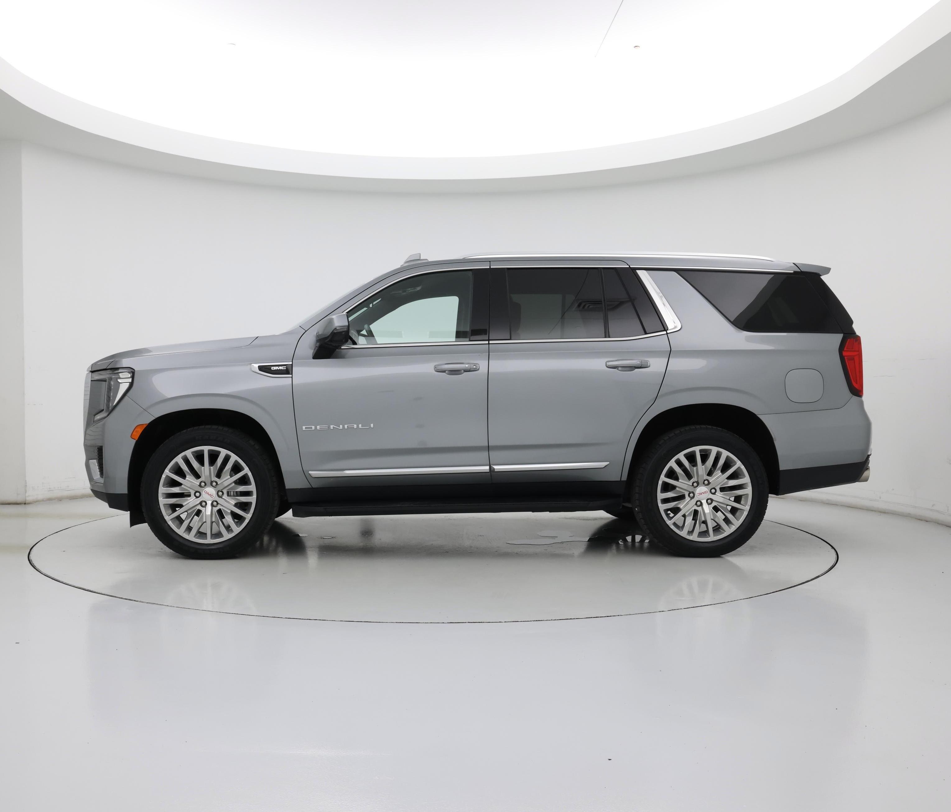 Thumbnail: 2023 GMC Yukon - 3