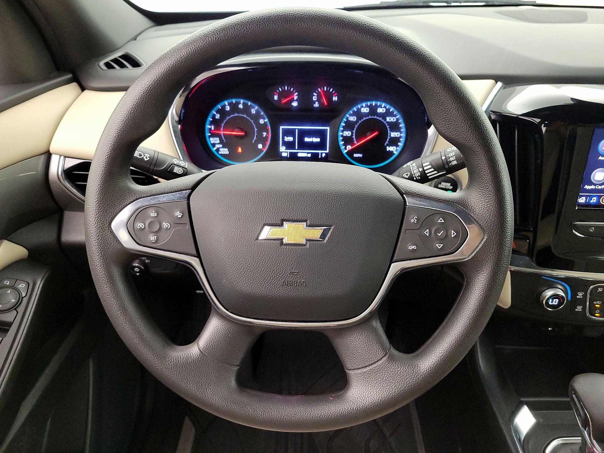 Thumbnail: 2023 Chevrolet Traverse - 10