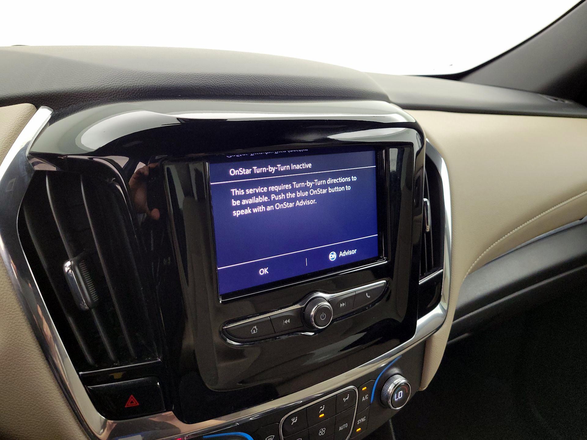 Thumbnail: 2023 Chevrolet Traverse - 14