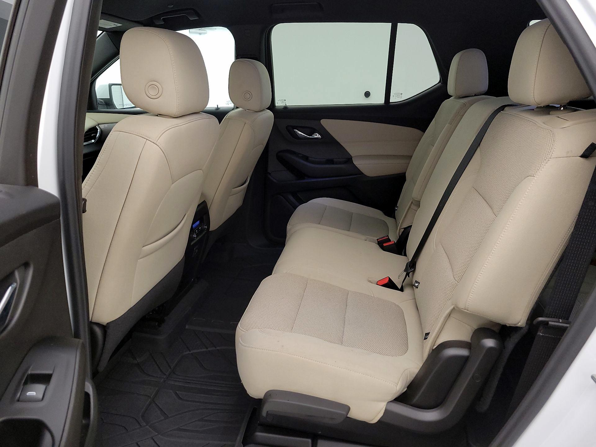 Thumbnail: 2023 Chevrolet Traverse - 20