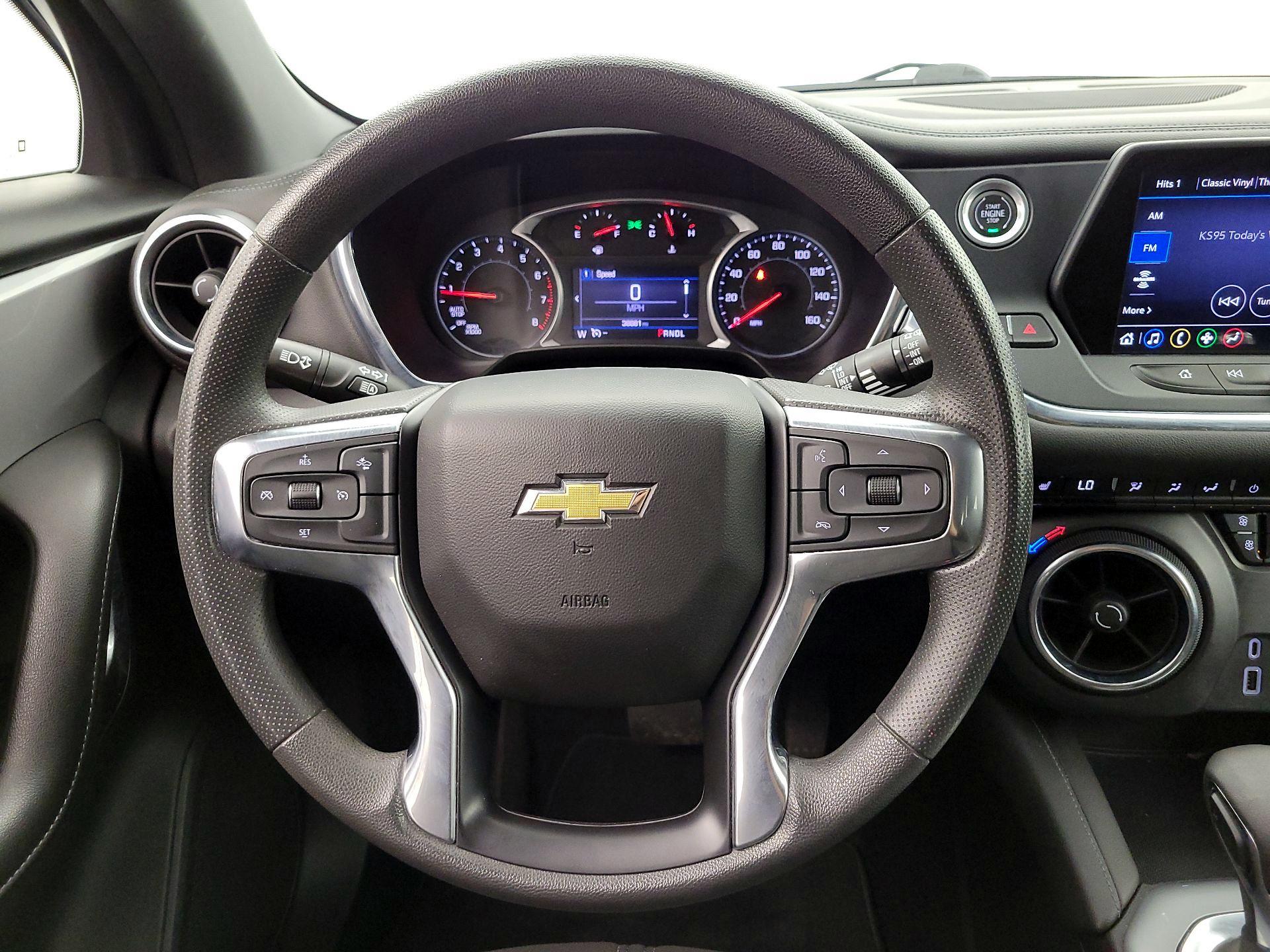 Thumbnail: 2022 Chevrolet Blazer - 10