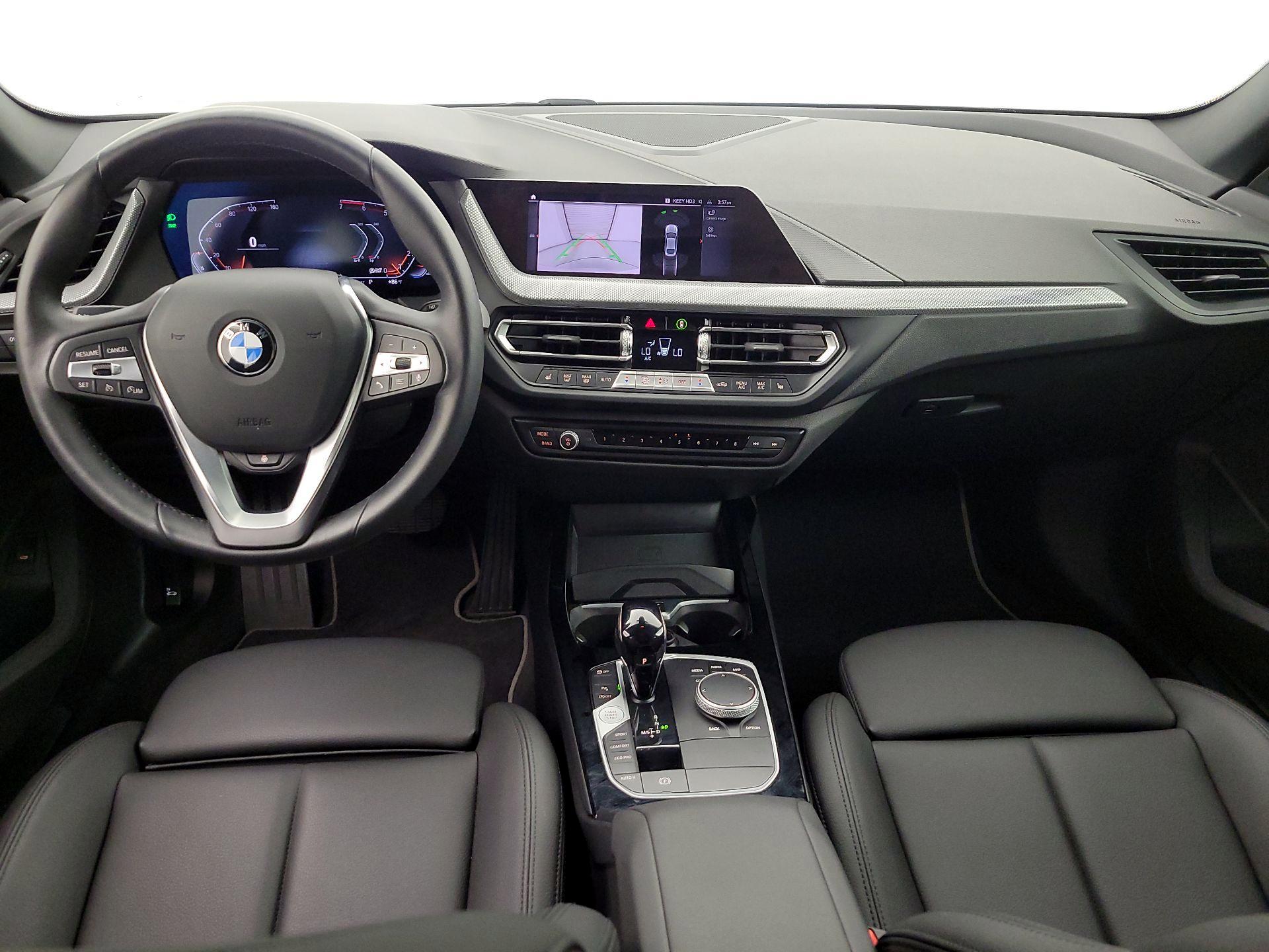 Thumbnail: 2024 BMW 2 Series - 9