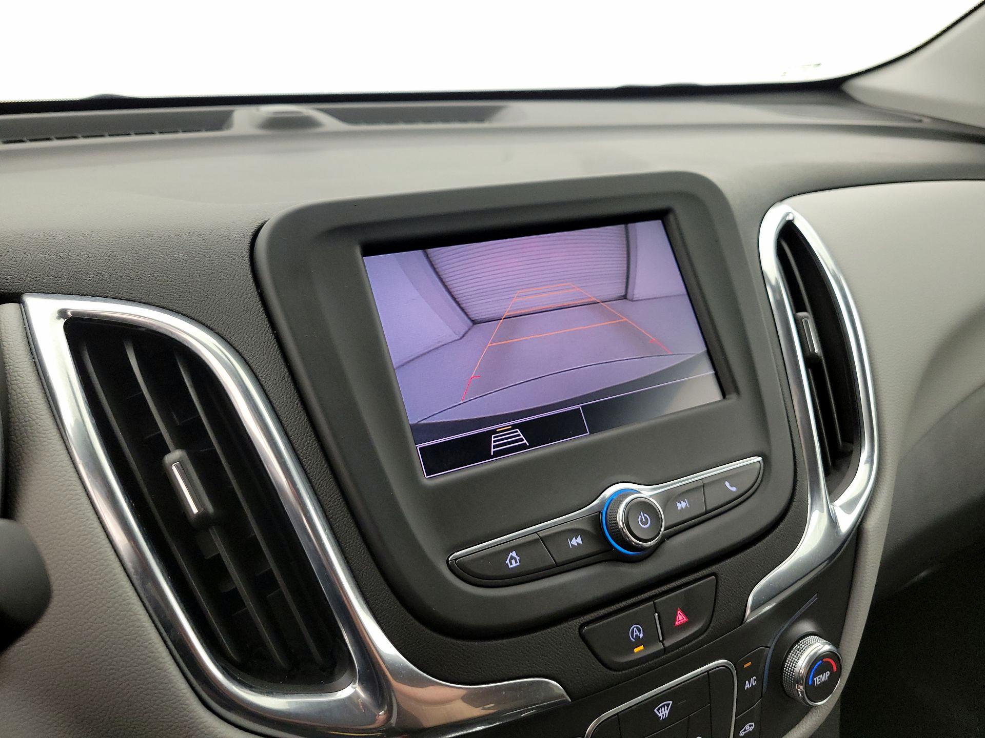 Thumbnail: 2022 Chevrolet Equinox - 15