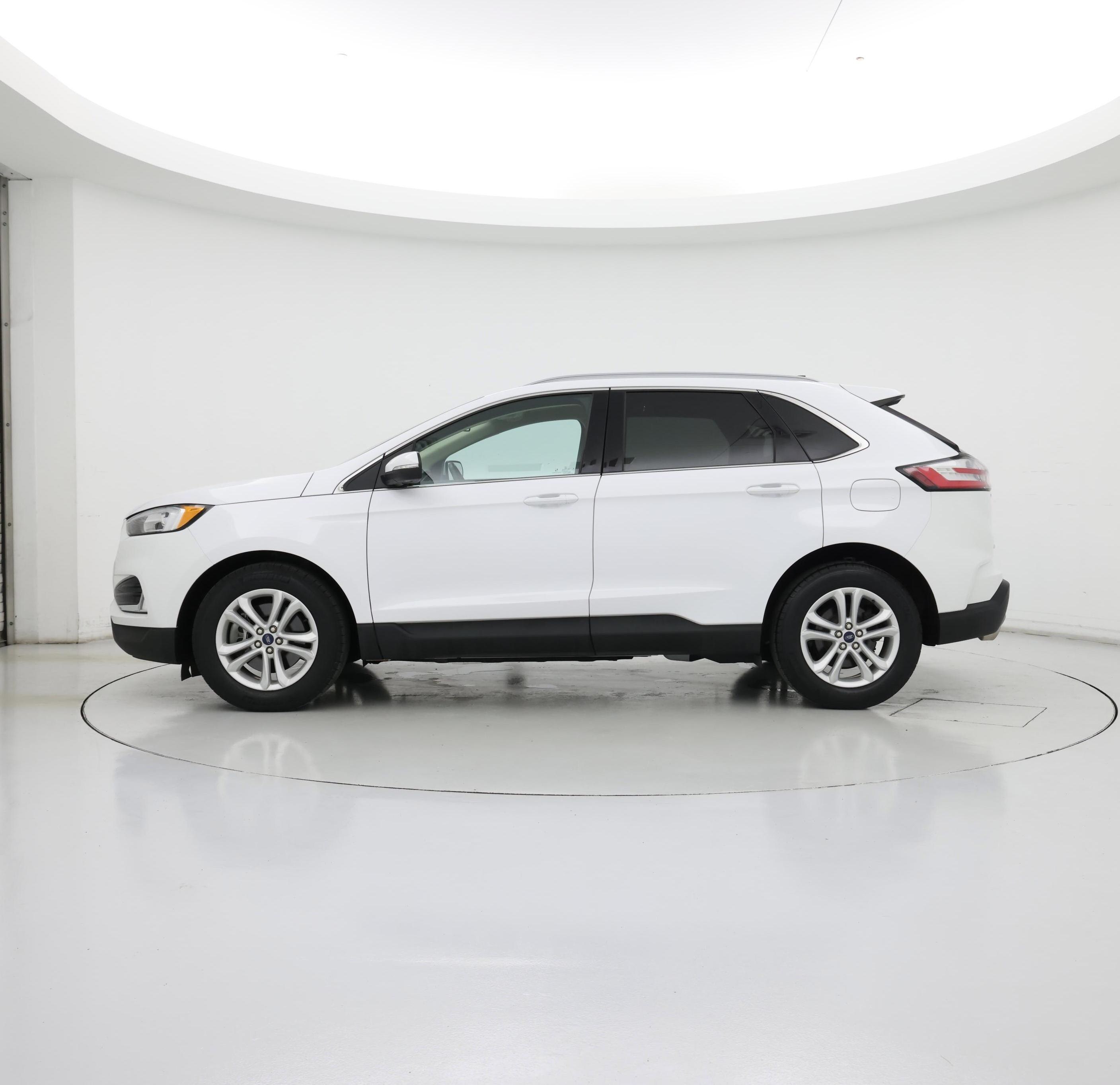 Thumbnail: 2020 Ford Edge - 3