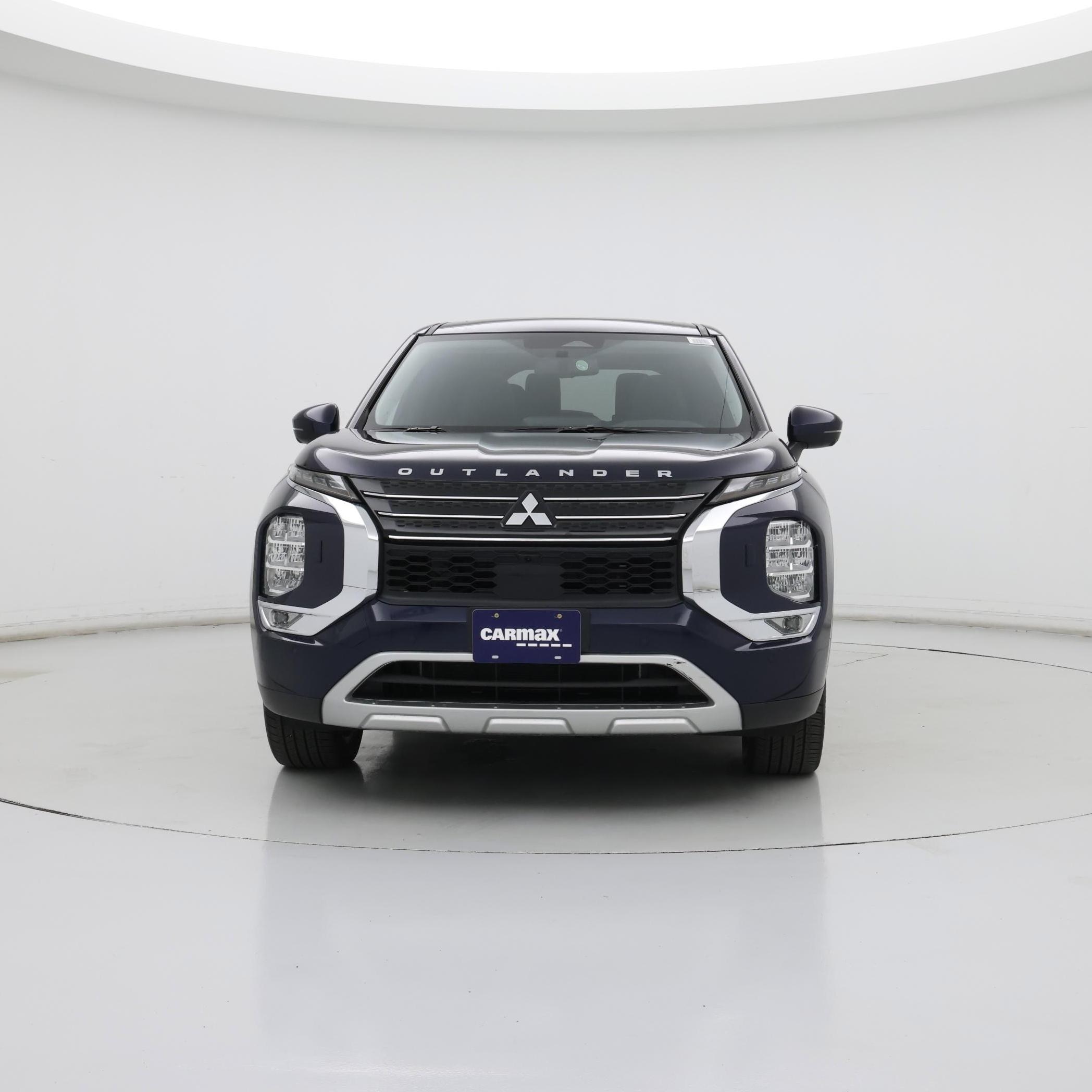 Thumbnail: 2023 Mitsubishi Outlander - 5