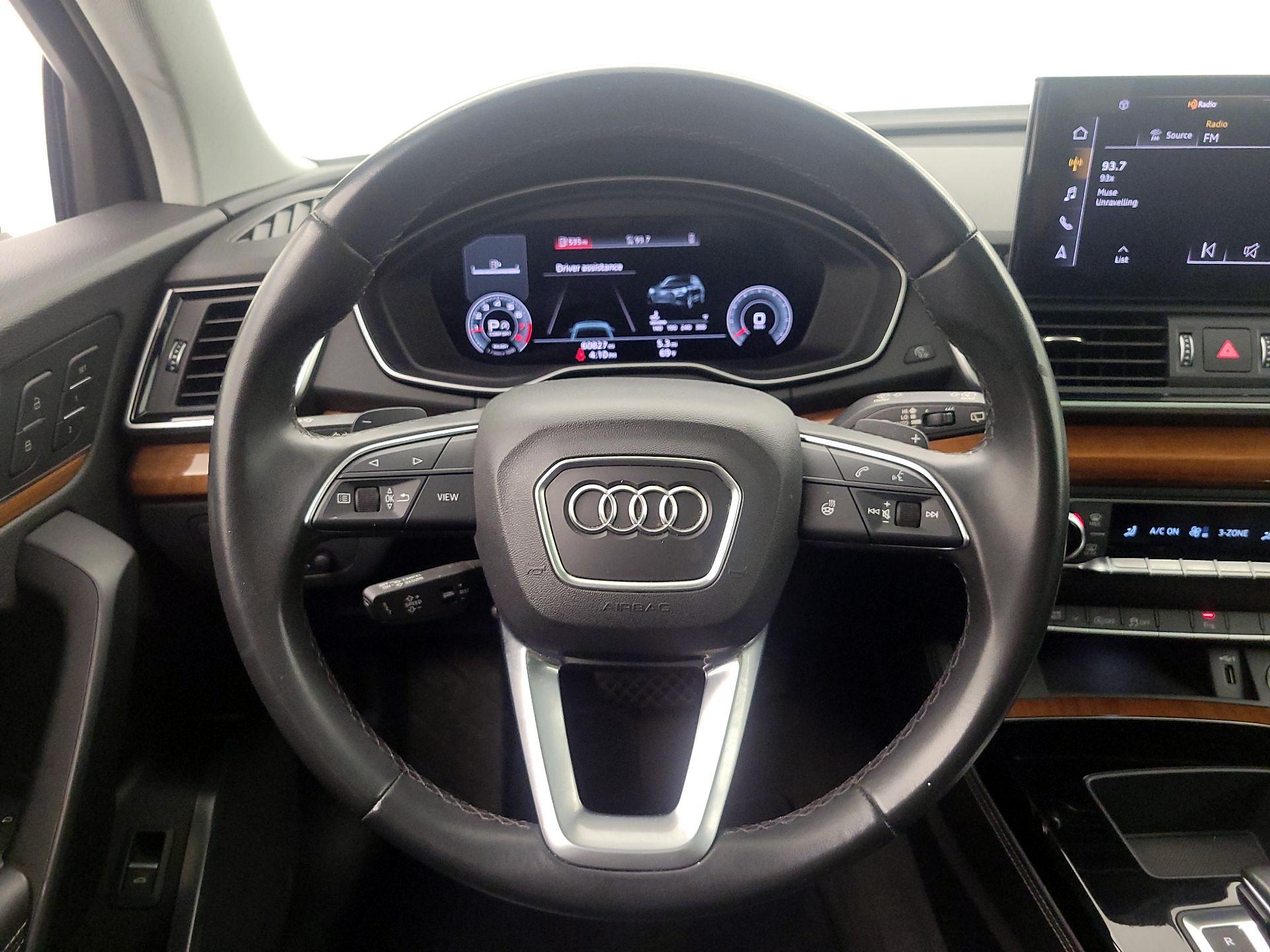 Thumbnail: 2021 Audi Q5 - 10