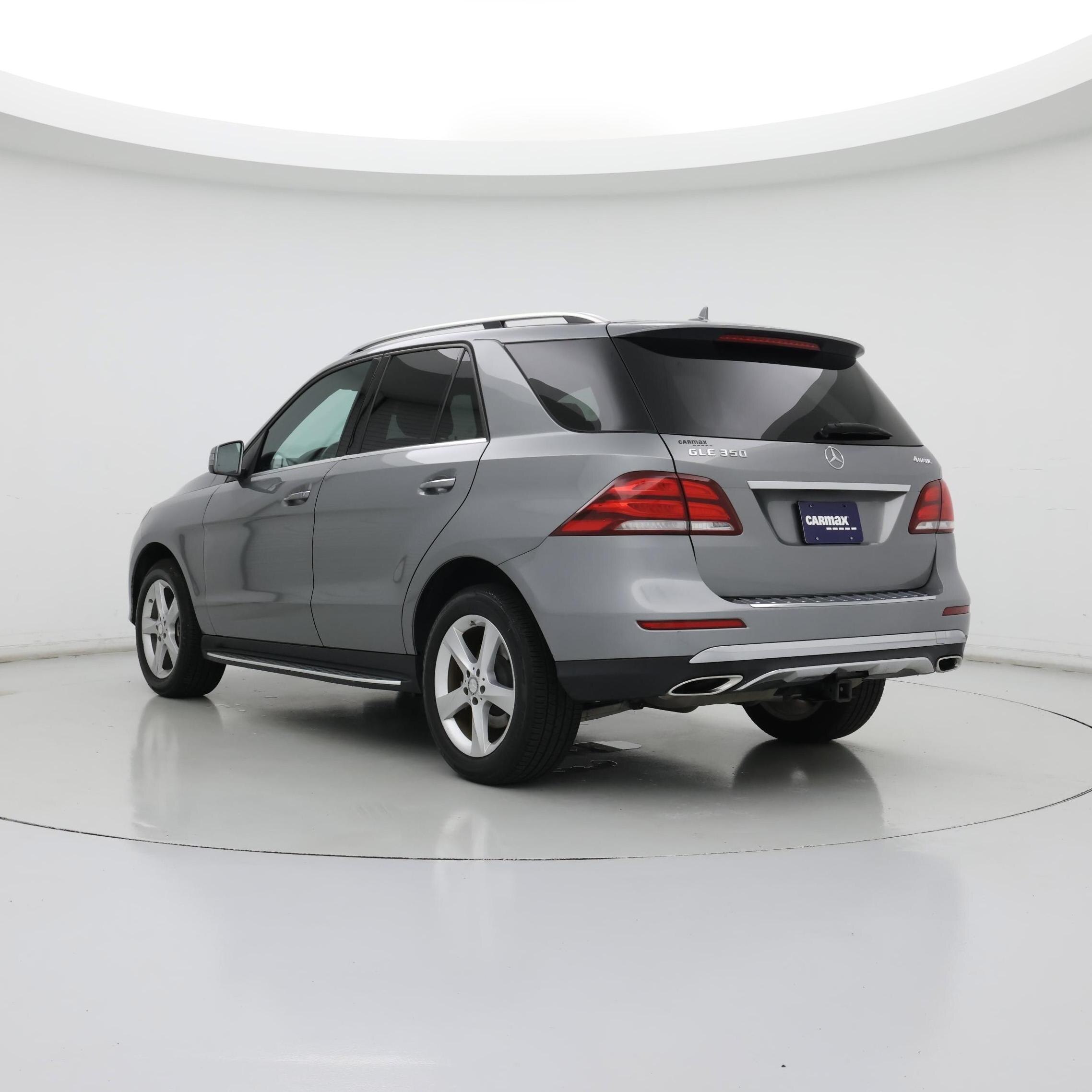 Thumbnail: 2016 Mercedes-Benz GLE - 2