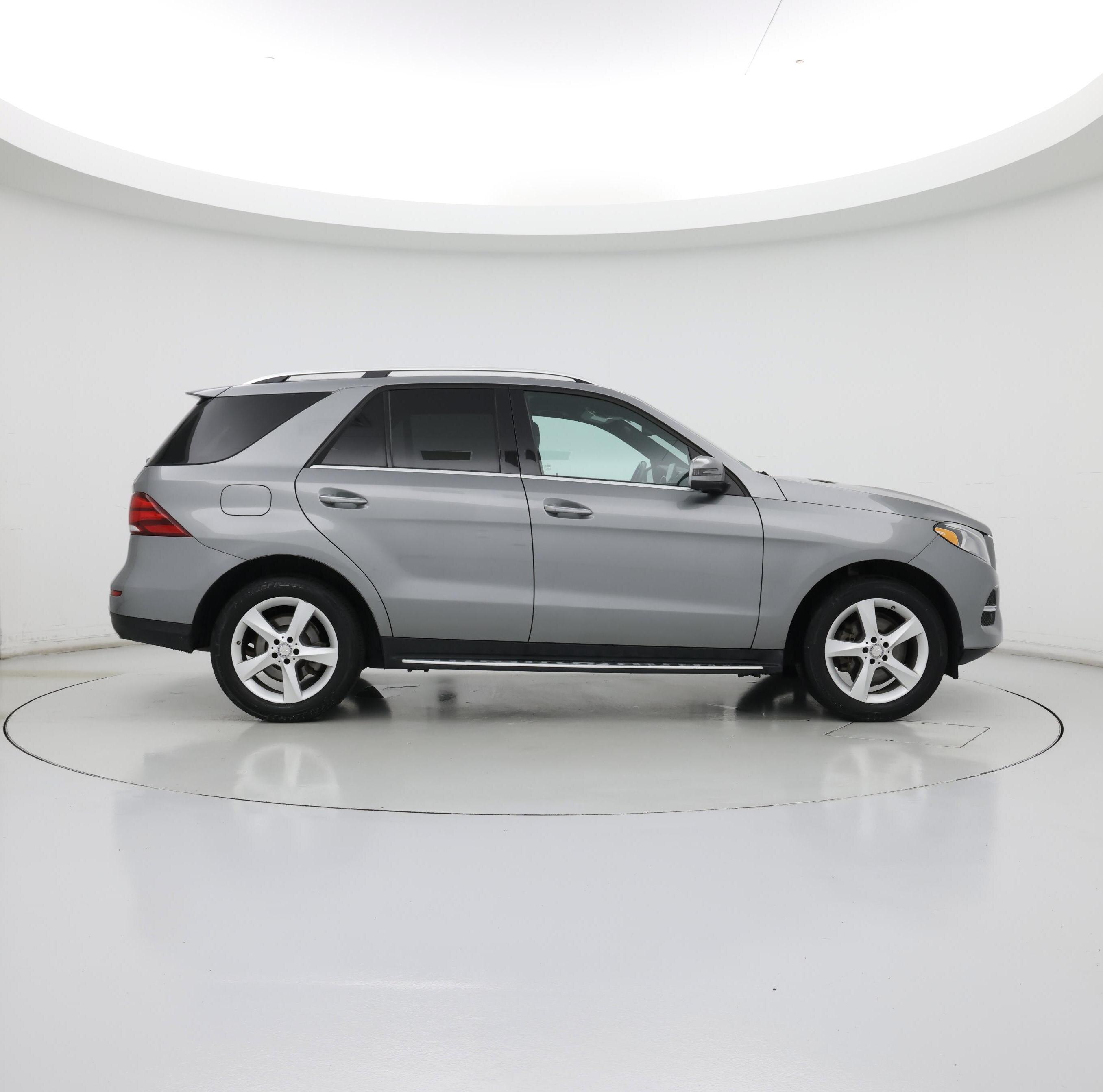 Thumbnail: 2016 Mercedes-Benz GLE - 7