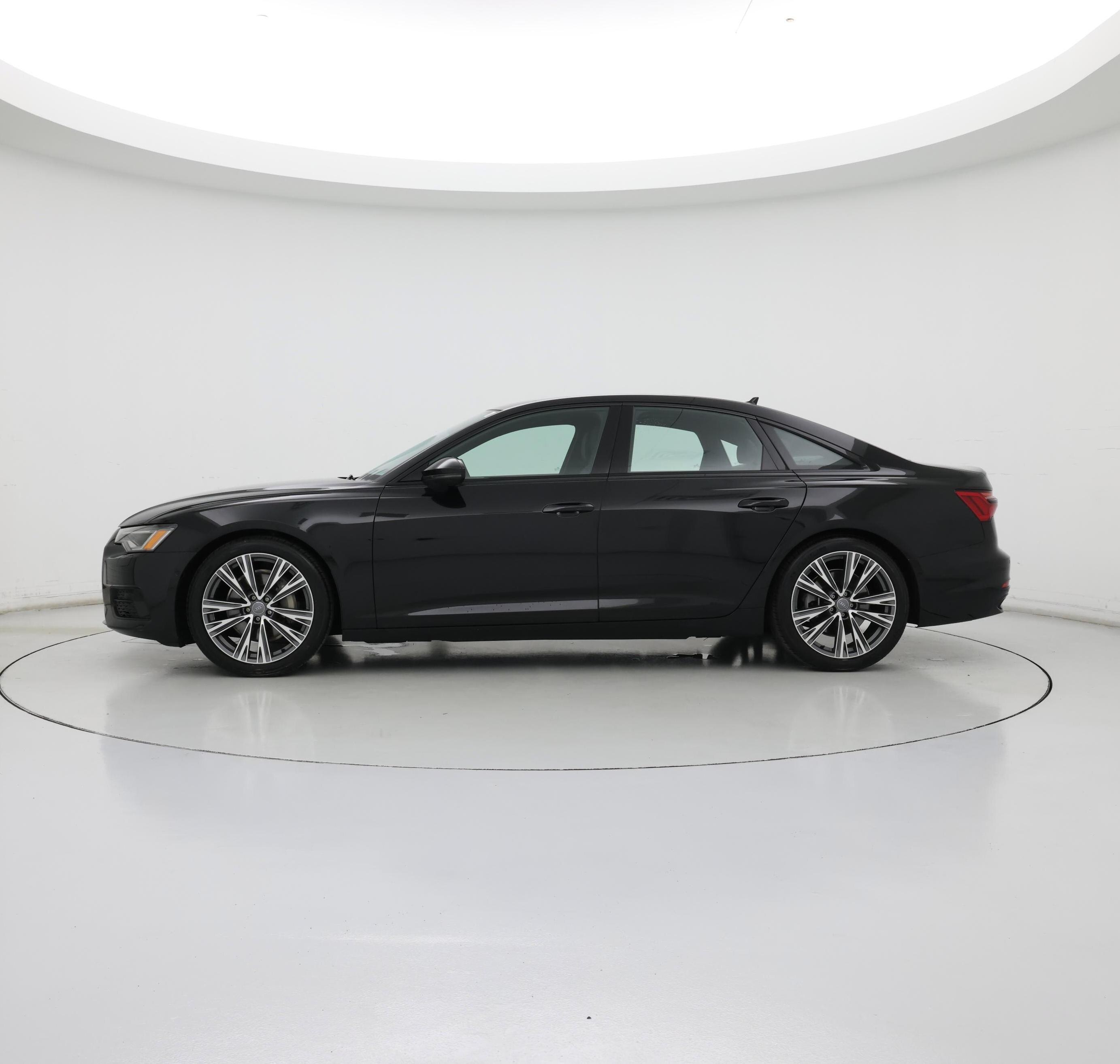 Thumbnail: 2020 Audi A6 - 3