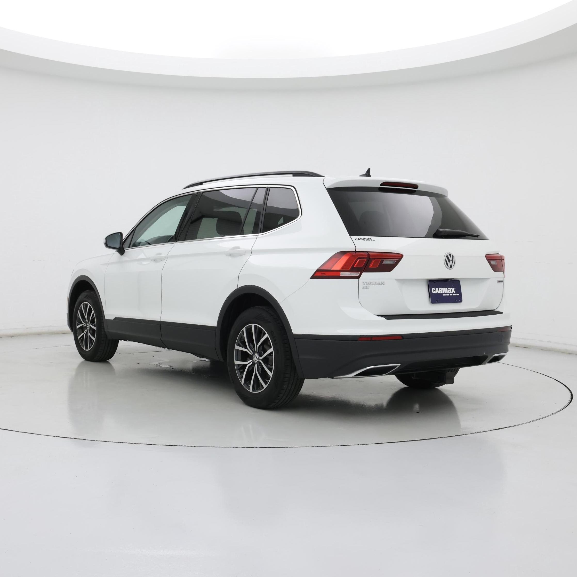 Thumbnail: 2019 Volkswagen Tiguan - 2