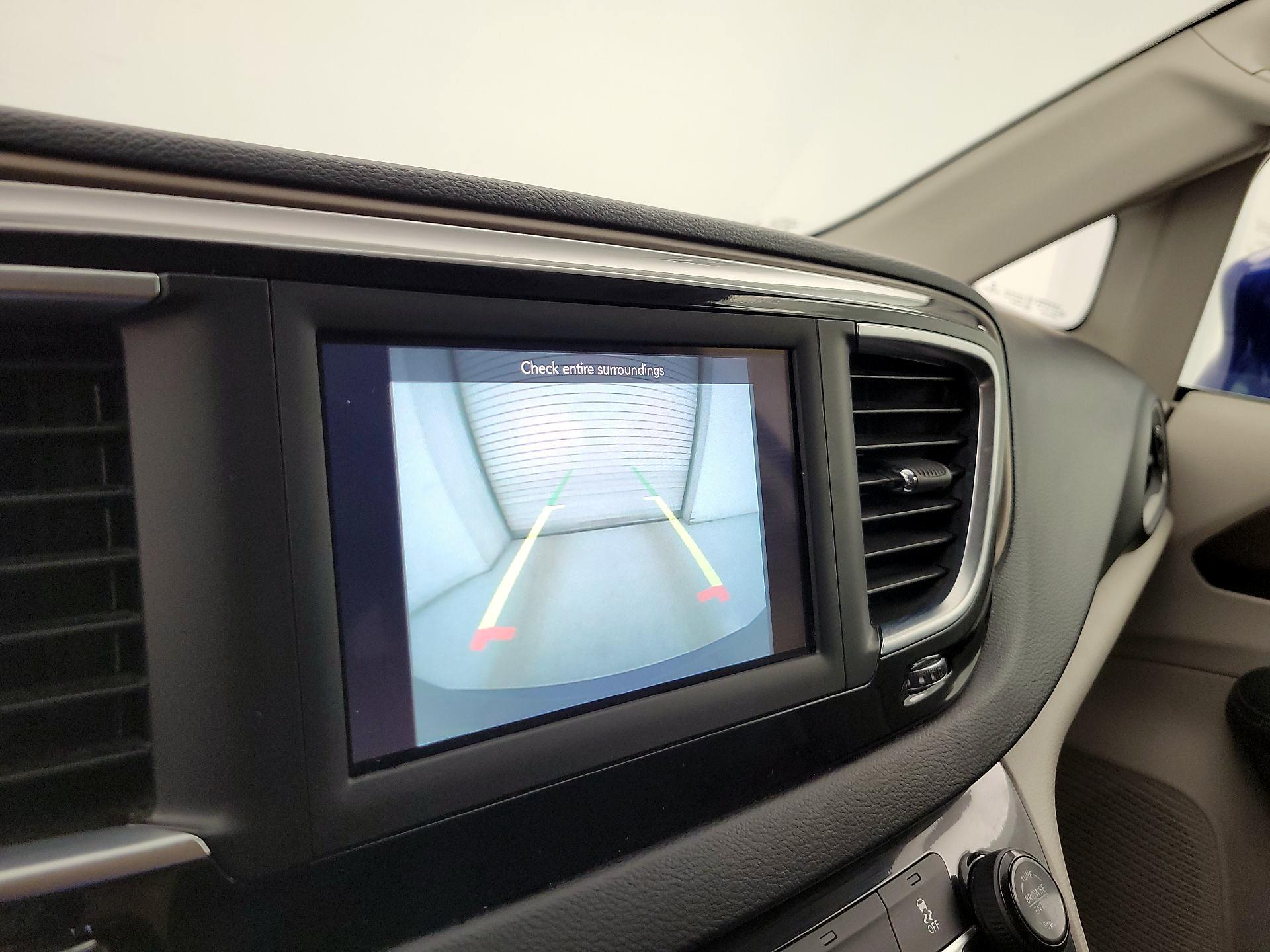 Thumbnail: 2019 Chrysler Pacifica - 14