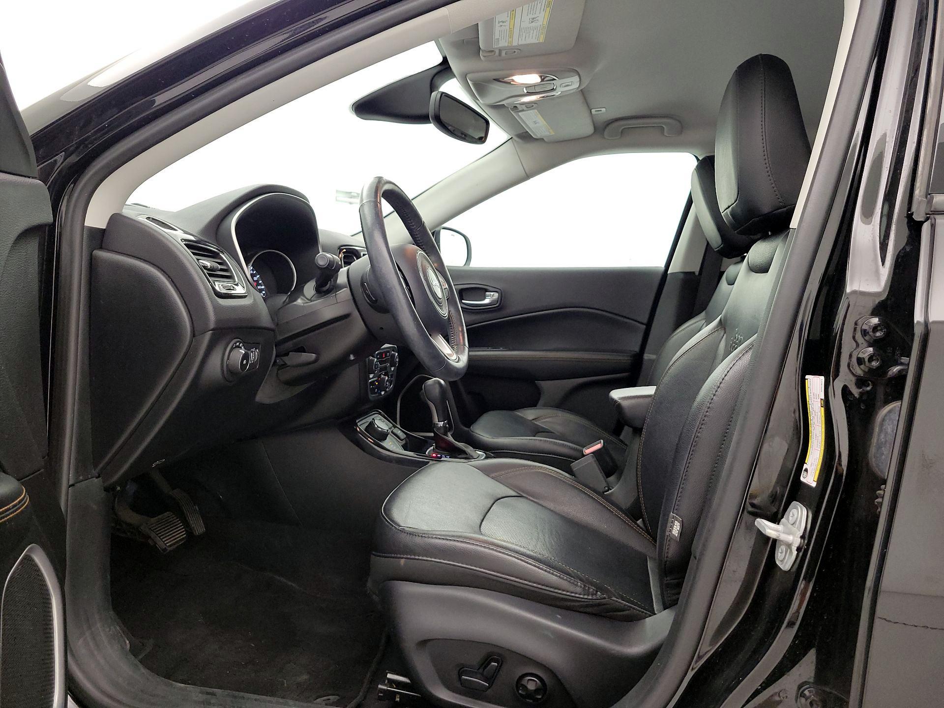 Thumbnail: 2019 Jeep Compass - 11