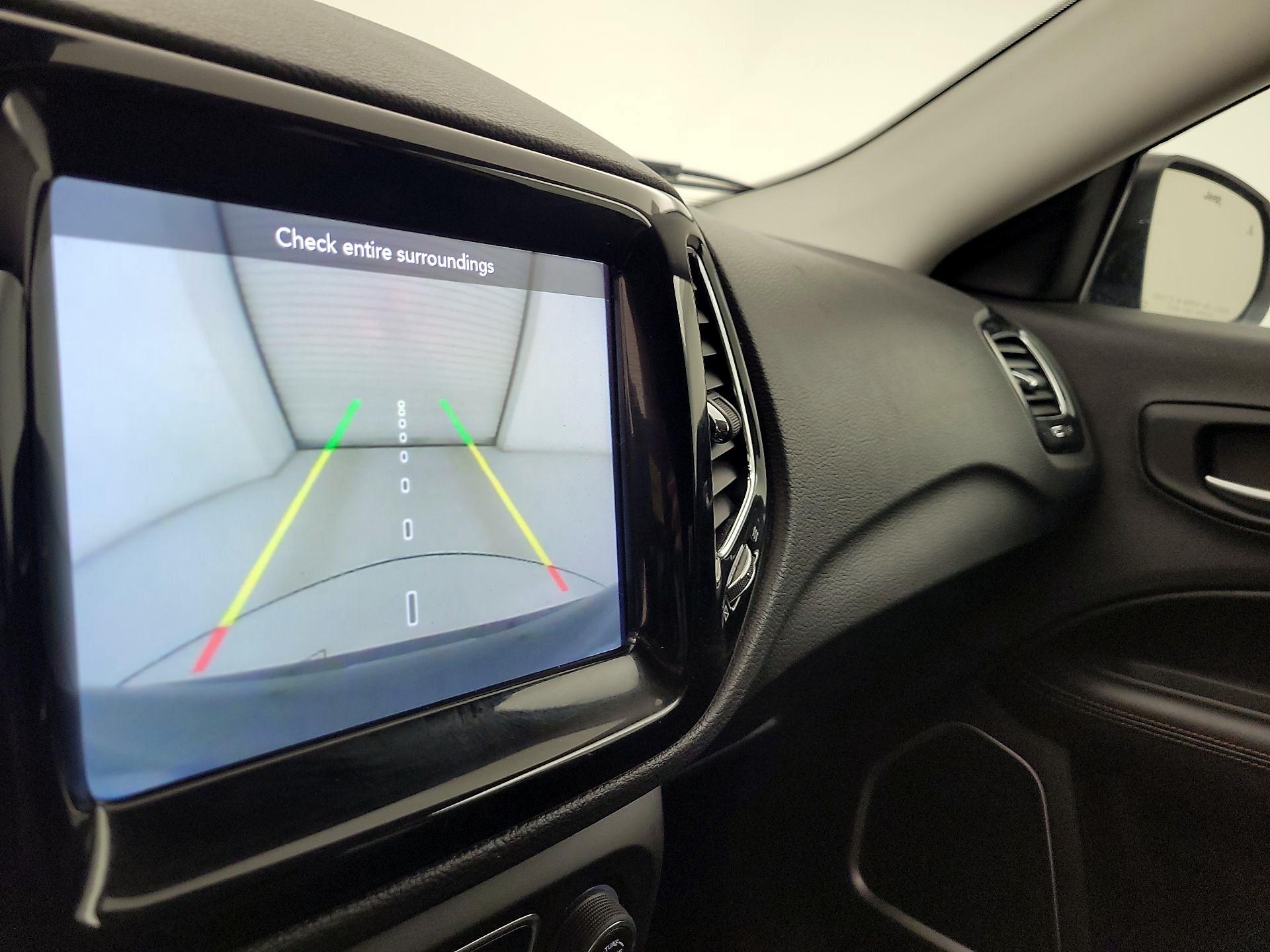 Thumbnail: 2019 Jeep Compass - 14