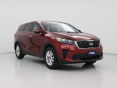 Red 2019 Kia Sorento LX