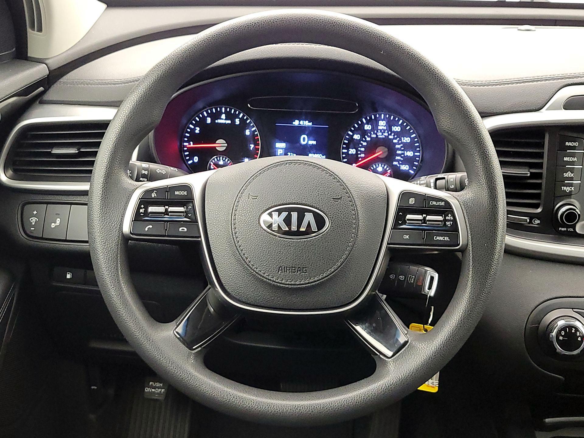 Thumbnail: 2019 Kia Sorento - 10