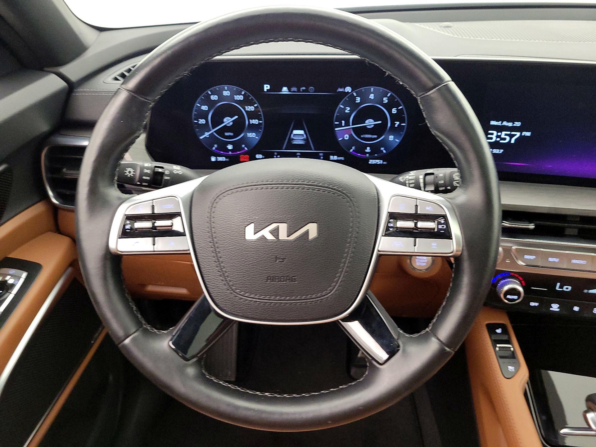 Thumbnail: 2023 Kia Telluride - 10