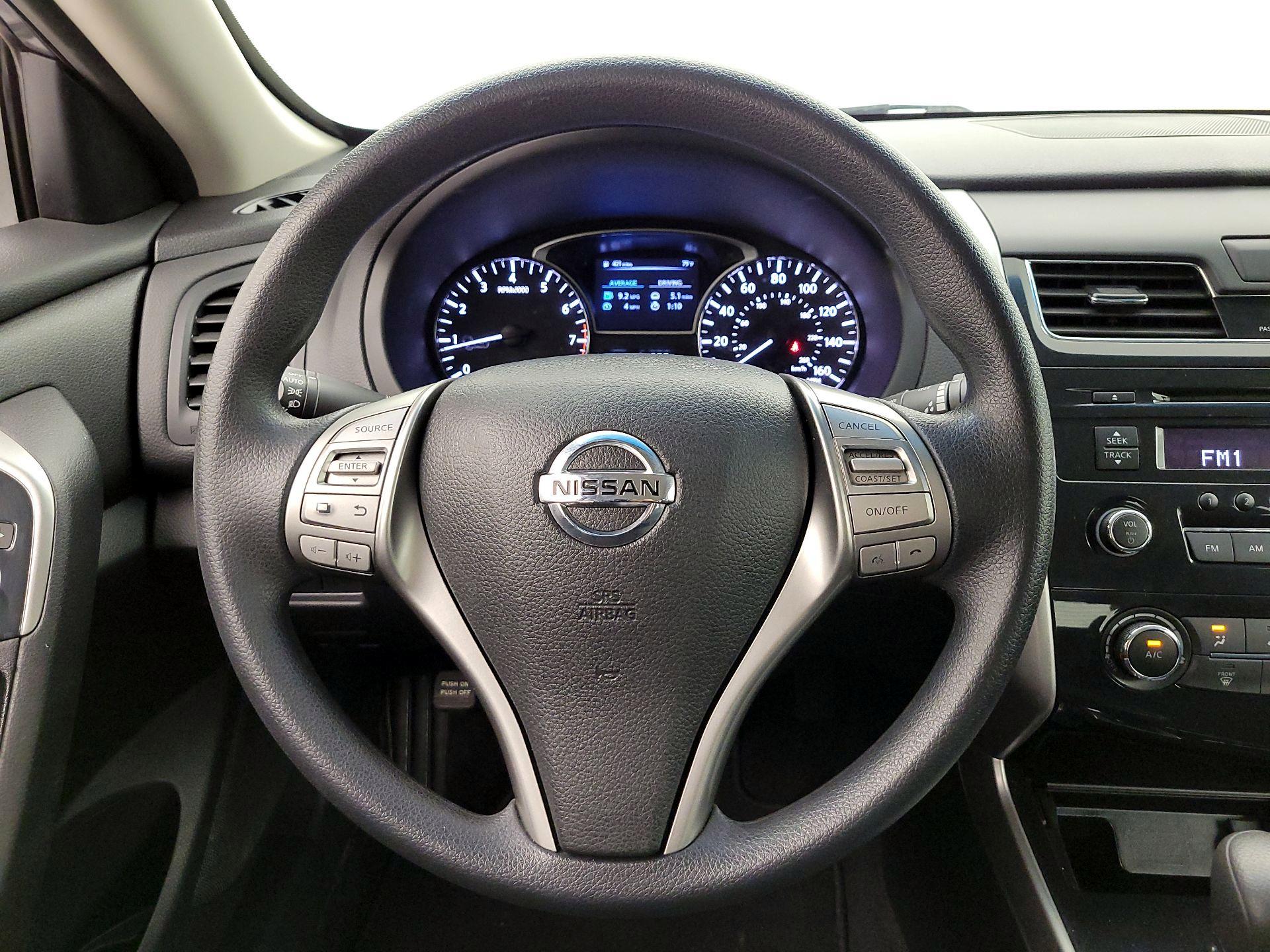 Thumbnail: 2014 Nissan Altima - 10