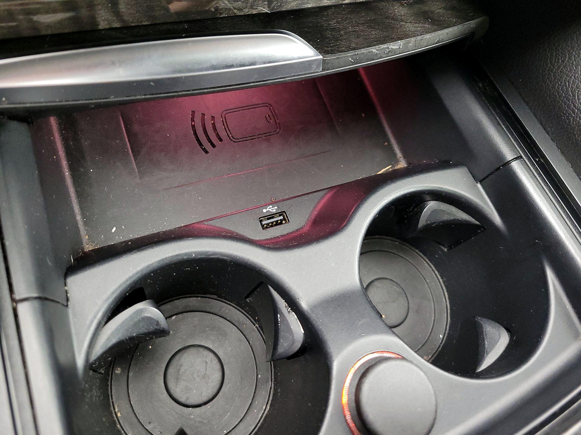 Thumbnail: 2021 BMW 5 Series - 19