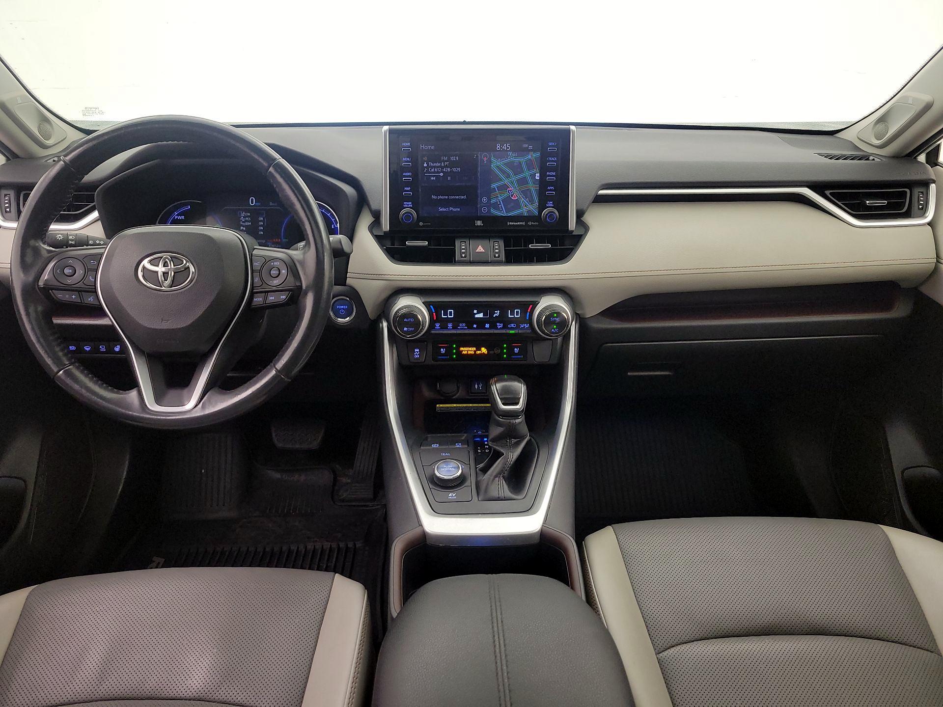 Thumbnail: 2019 Toyota RAV4 - 9