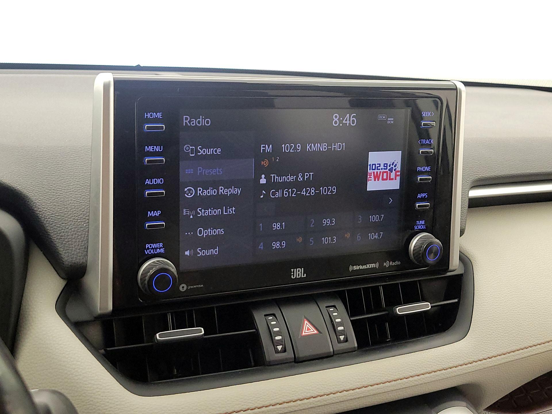 Thumbnail: 2019 Toyota RAV4 - 15