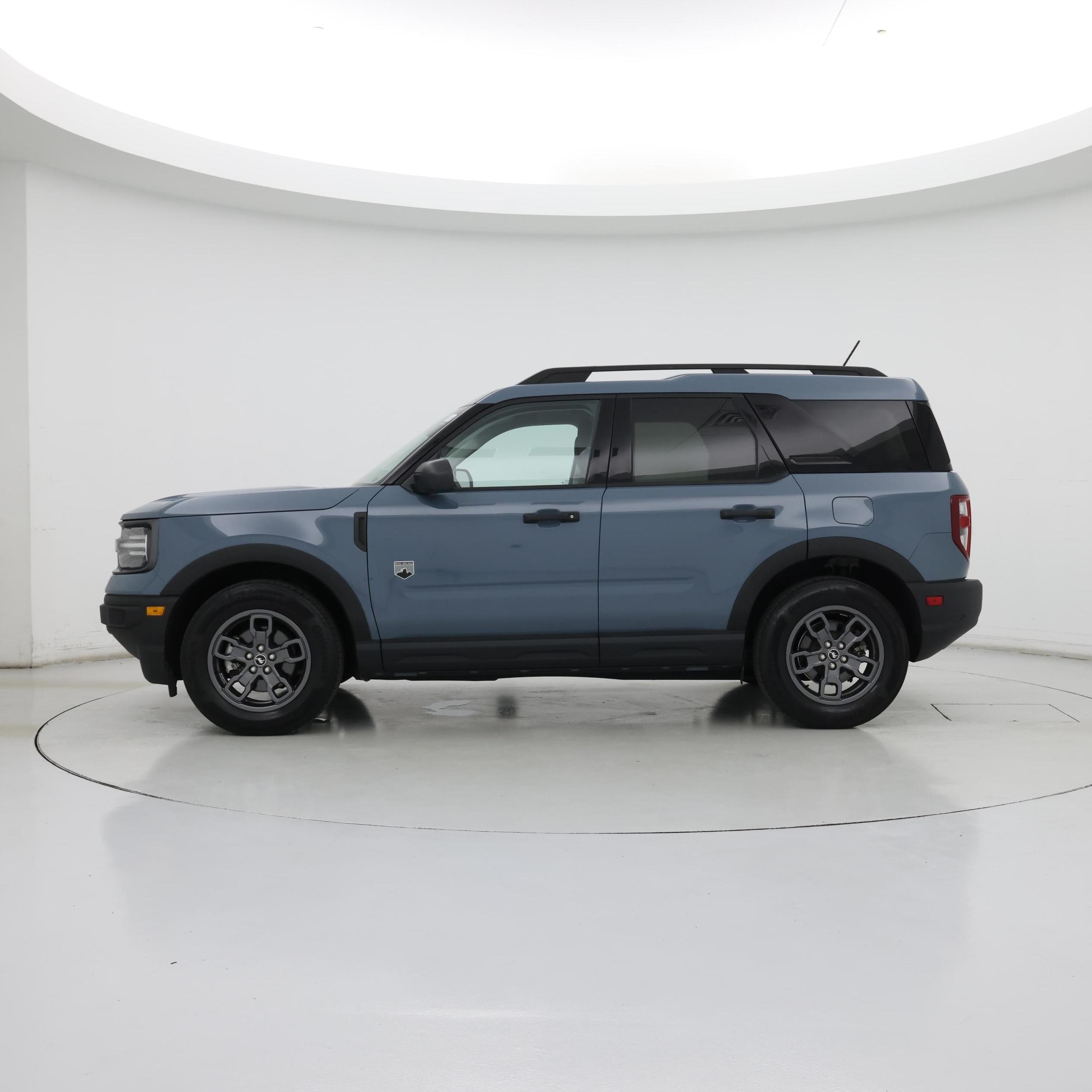 Thumbnail: 2023 Ford Bronco Sport - 3