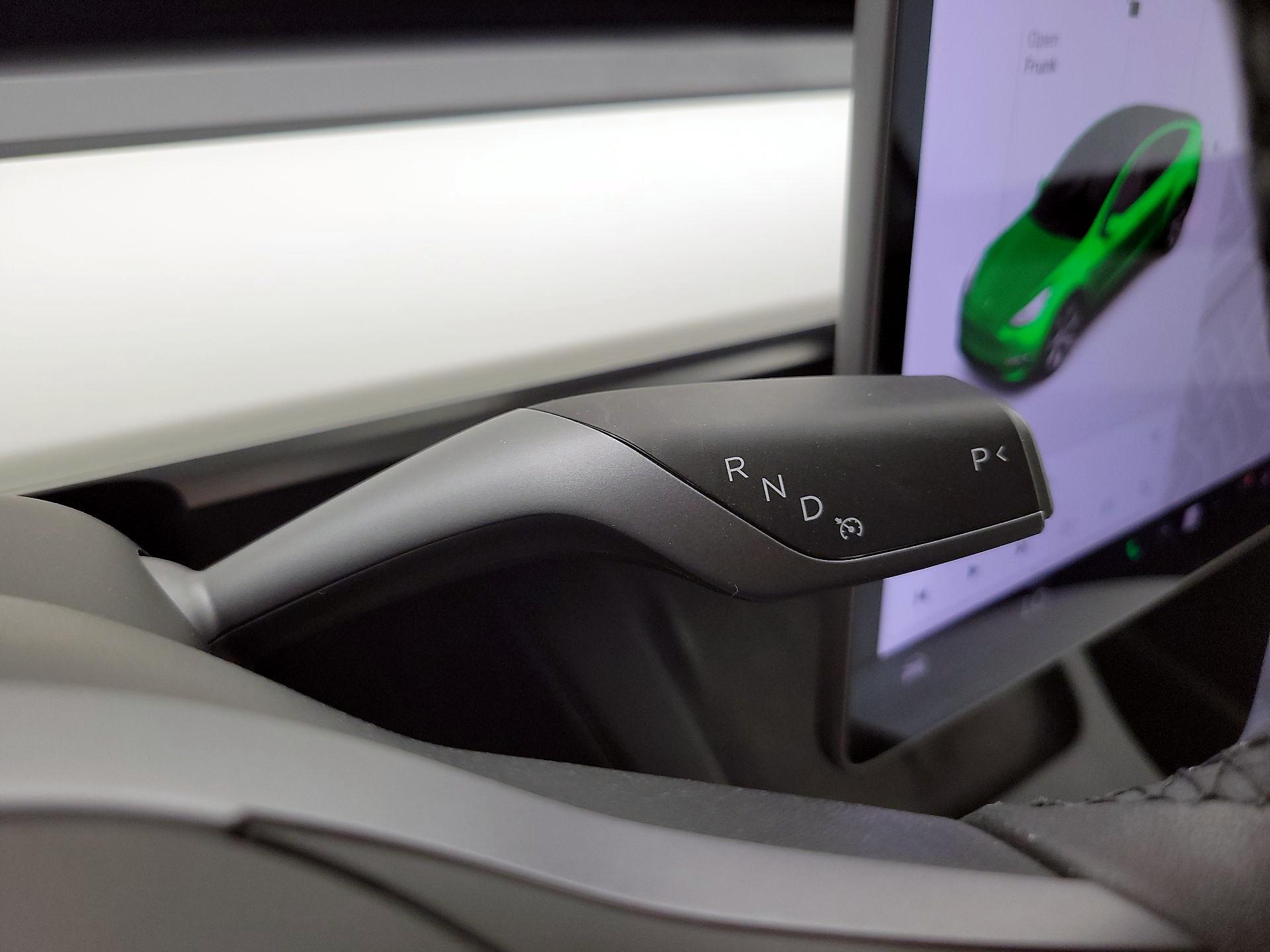 Thumbnail: 2022 Tesla Model Y - 17