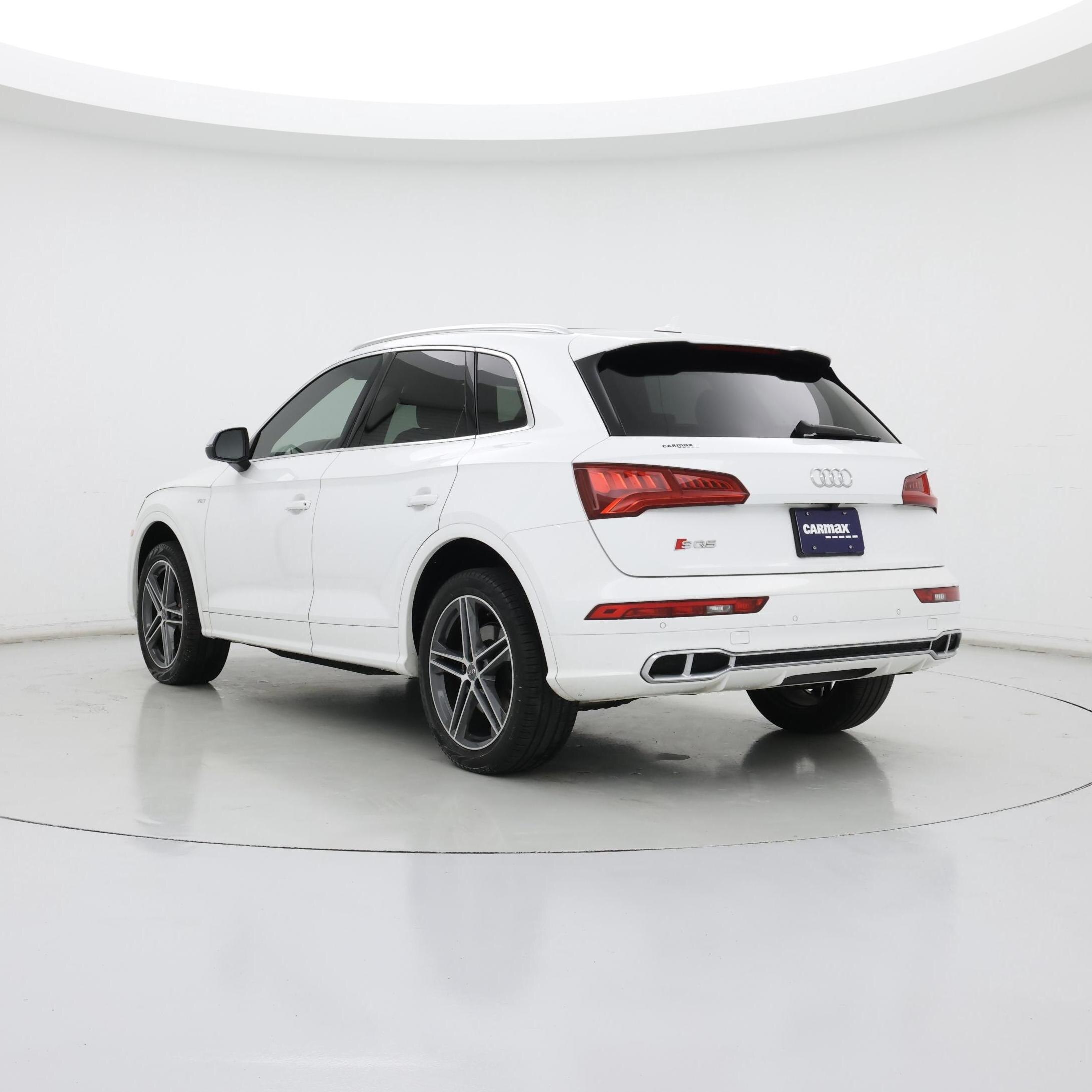 Thumbnail: 2018 Audi SQ5 - 2