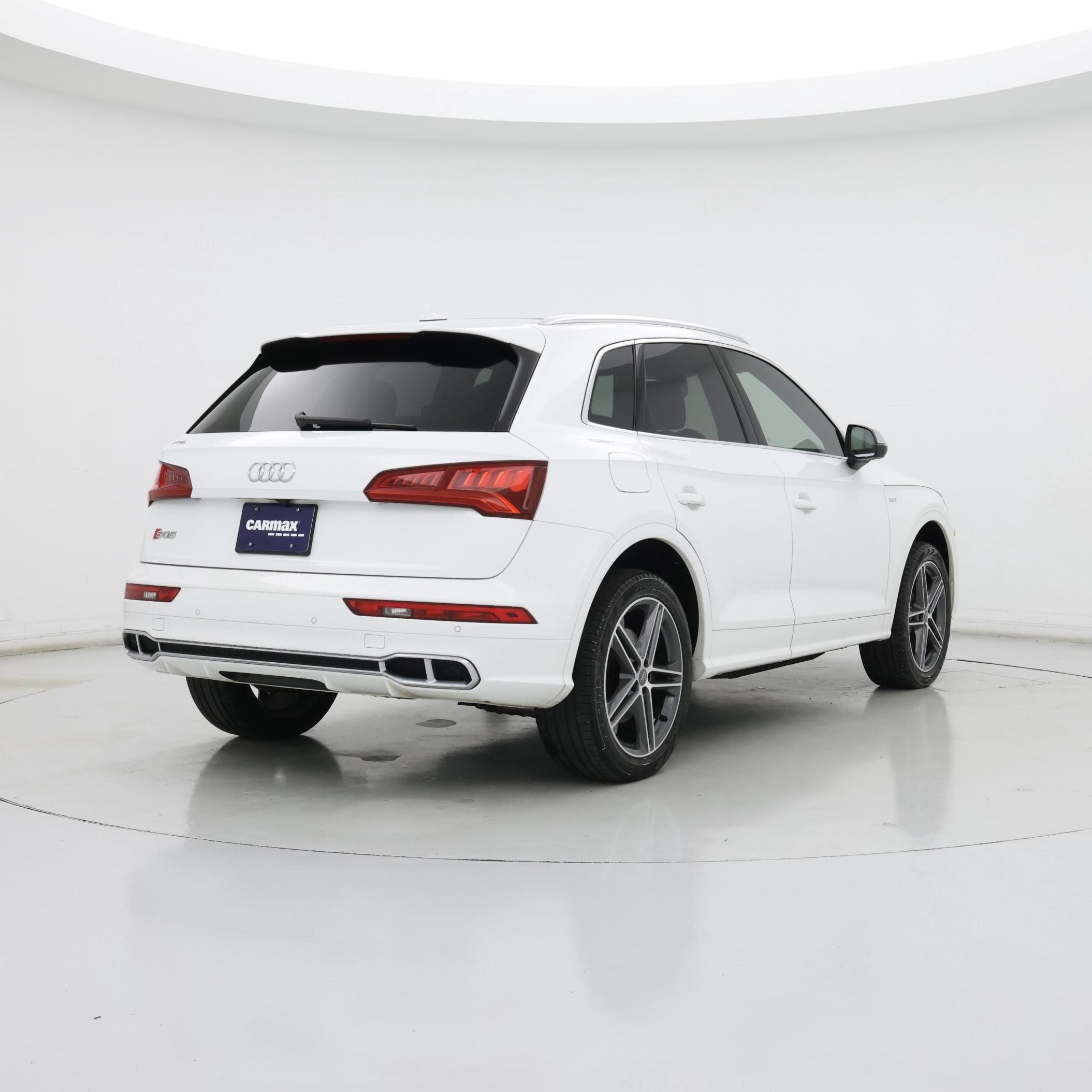 Thumbnail: 2018 Audi SQ5 - 8