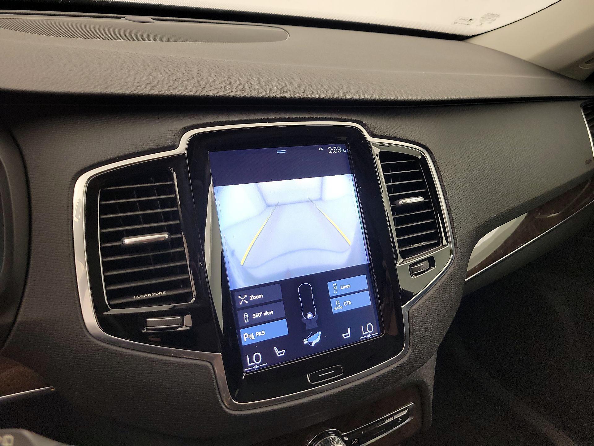 Thumbnail: 2016 Volvo XC90 - 15
